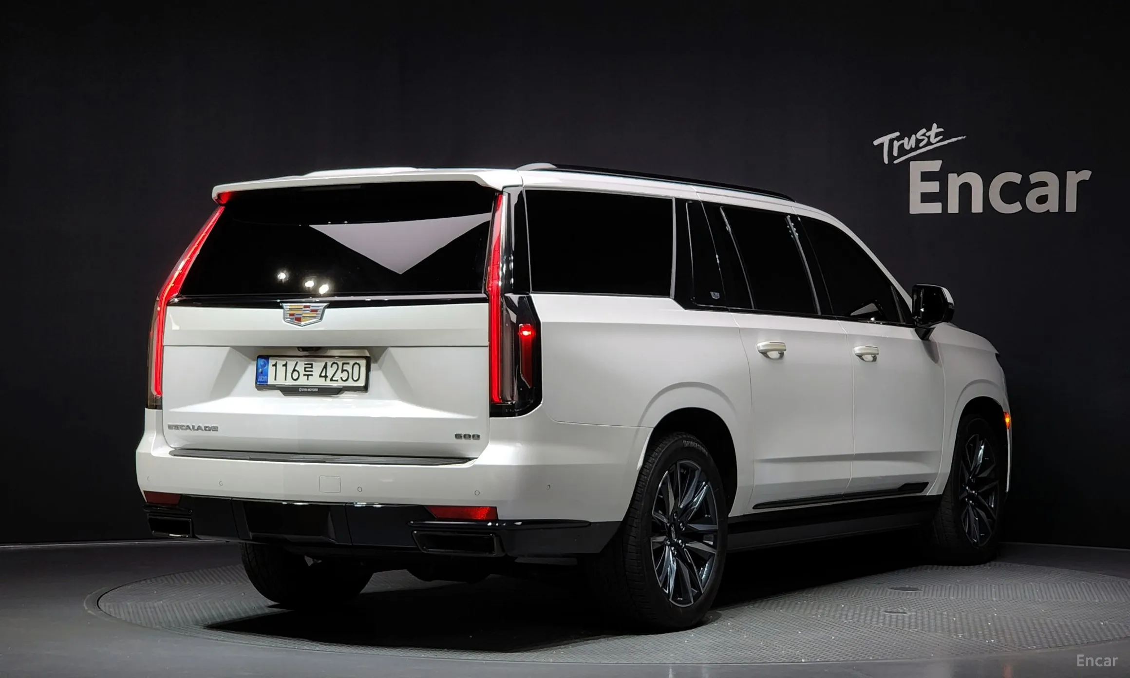 Cadillac Escalade 5th Generation