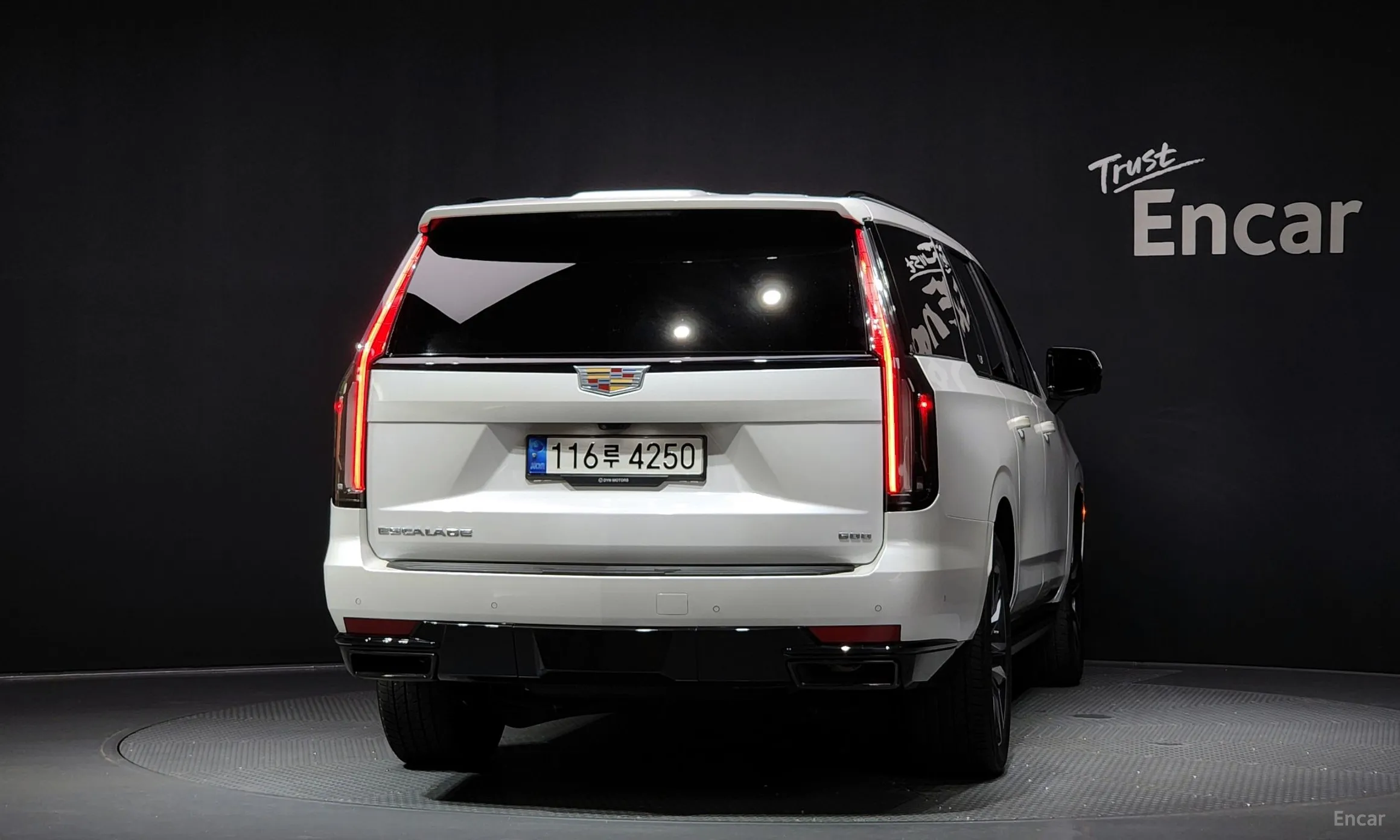 Cadillac Escalade 5th Generation превью 4