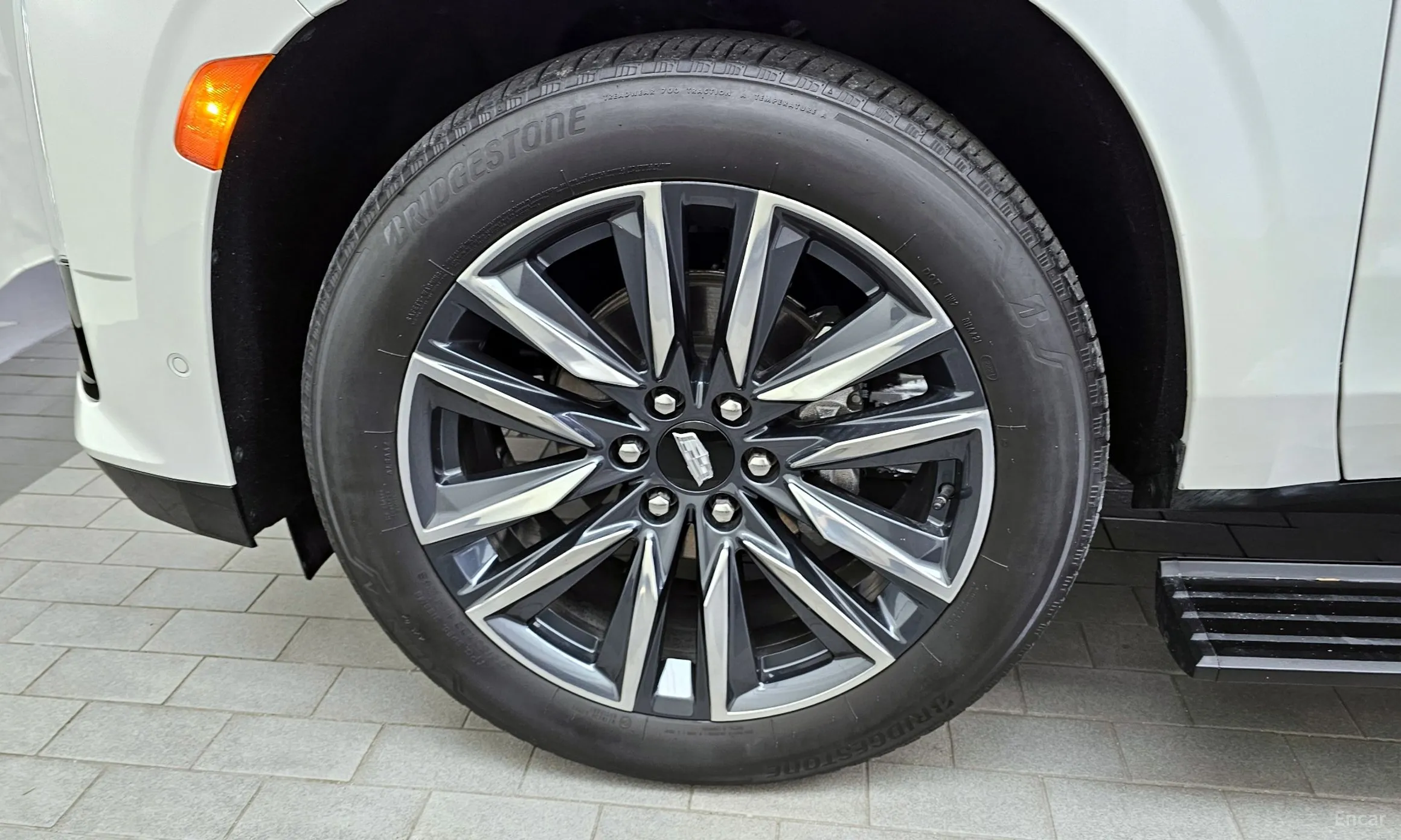 Cadillac Escalade 5th Generation превью 5
