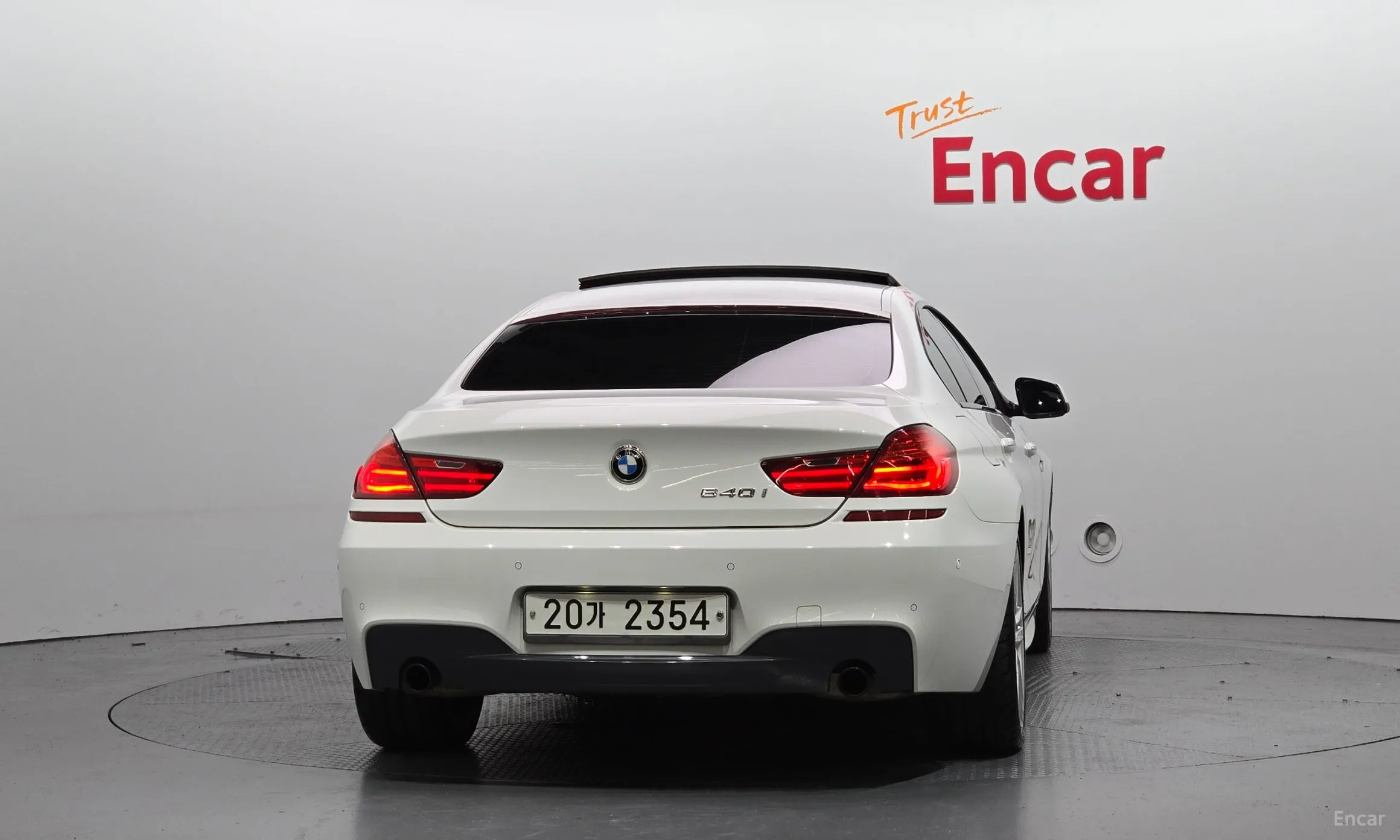 BMW 6 Series (F12) превью 3
