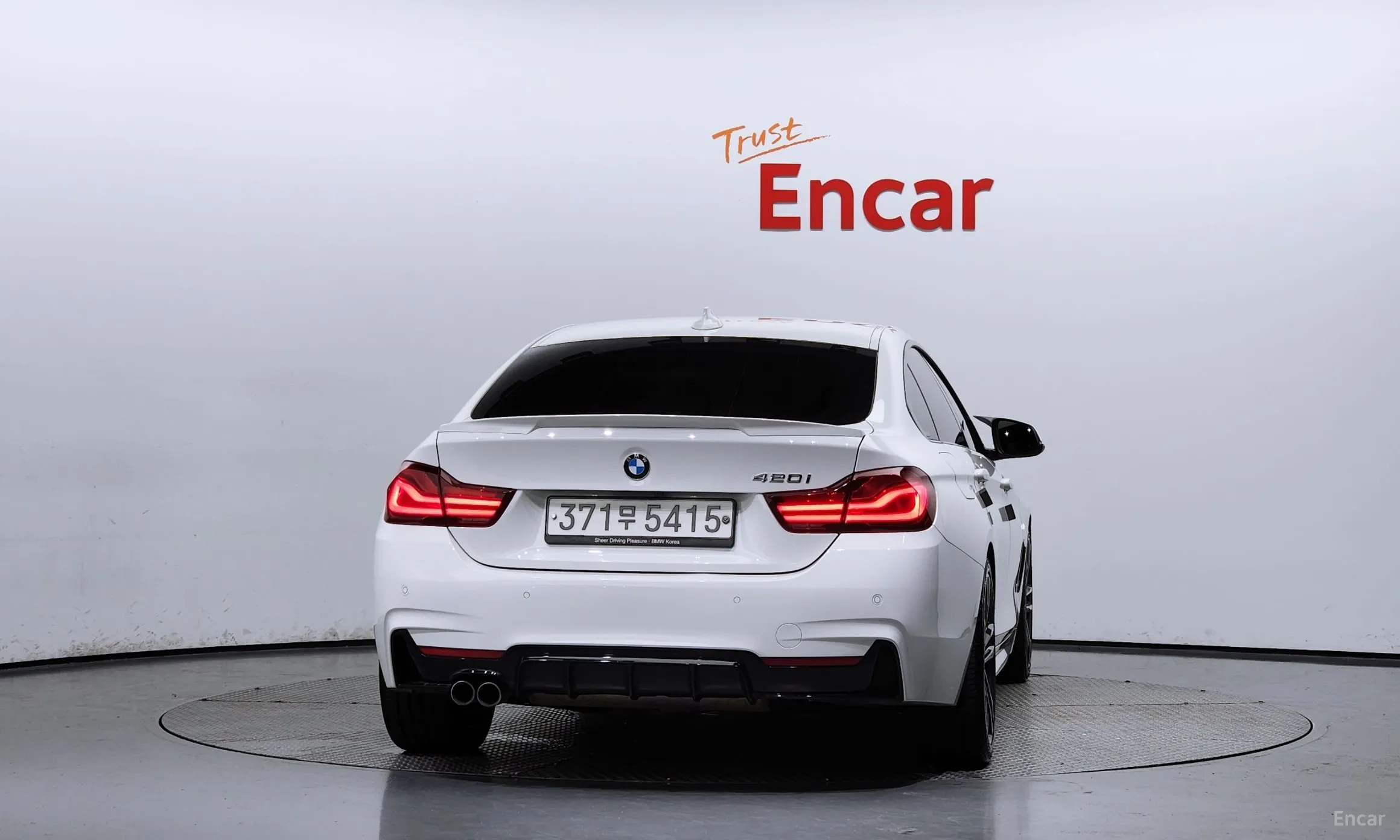 BMW Series 4 (F32) превью 3