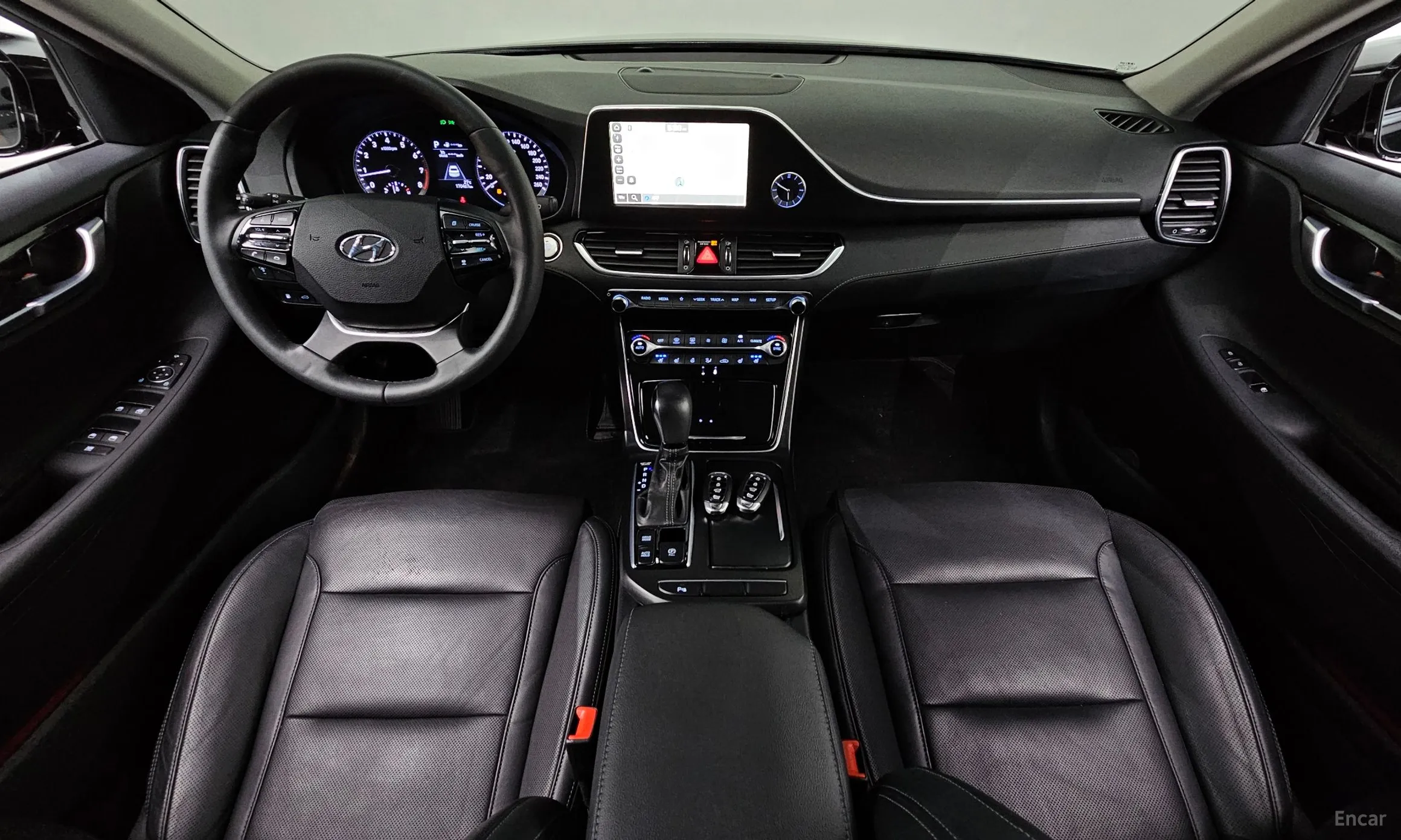 Hyundai Grandeur IG превью 4