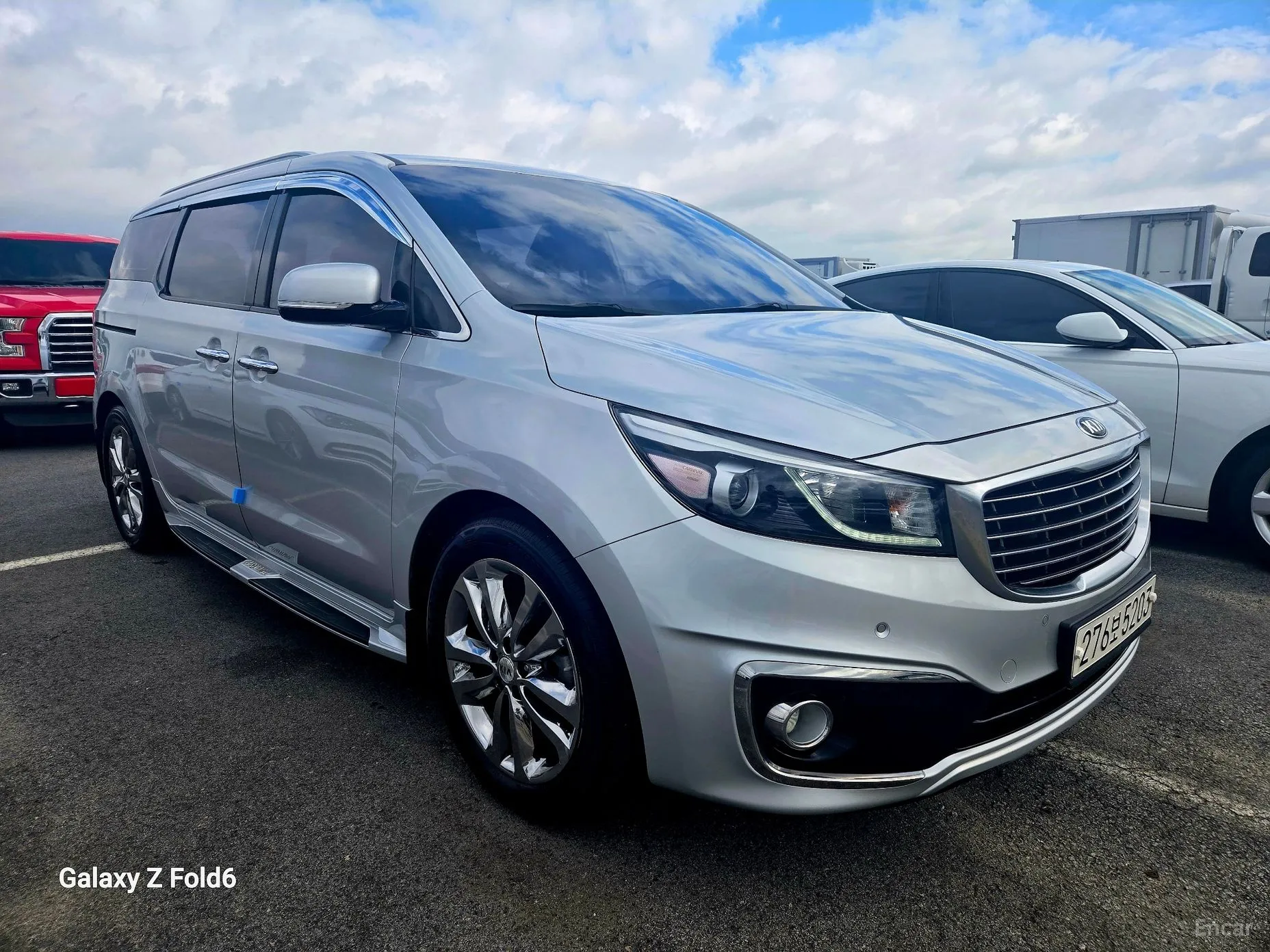 Kia Carnival превью 2