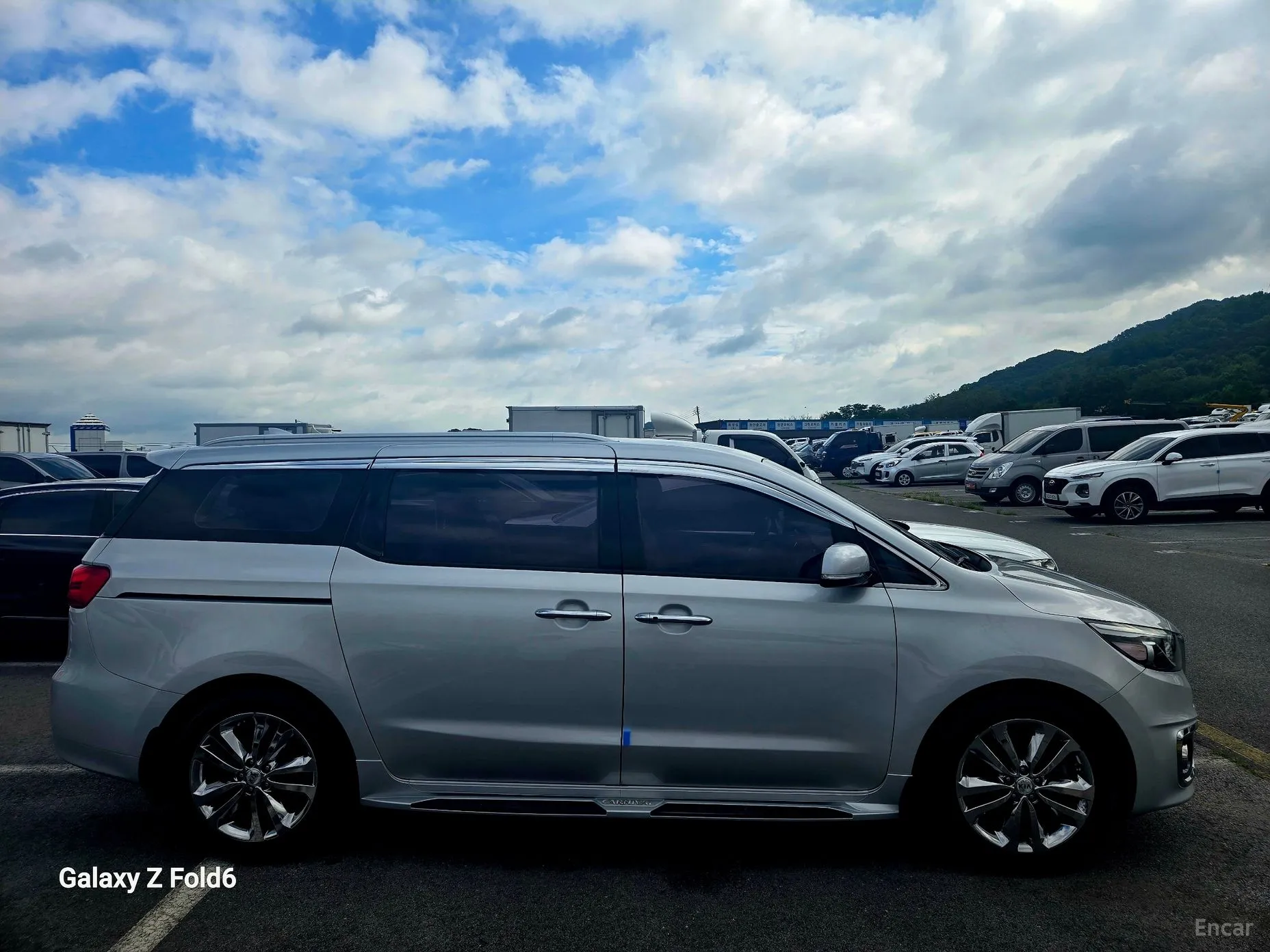 Kia Carnival превью 3