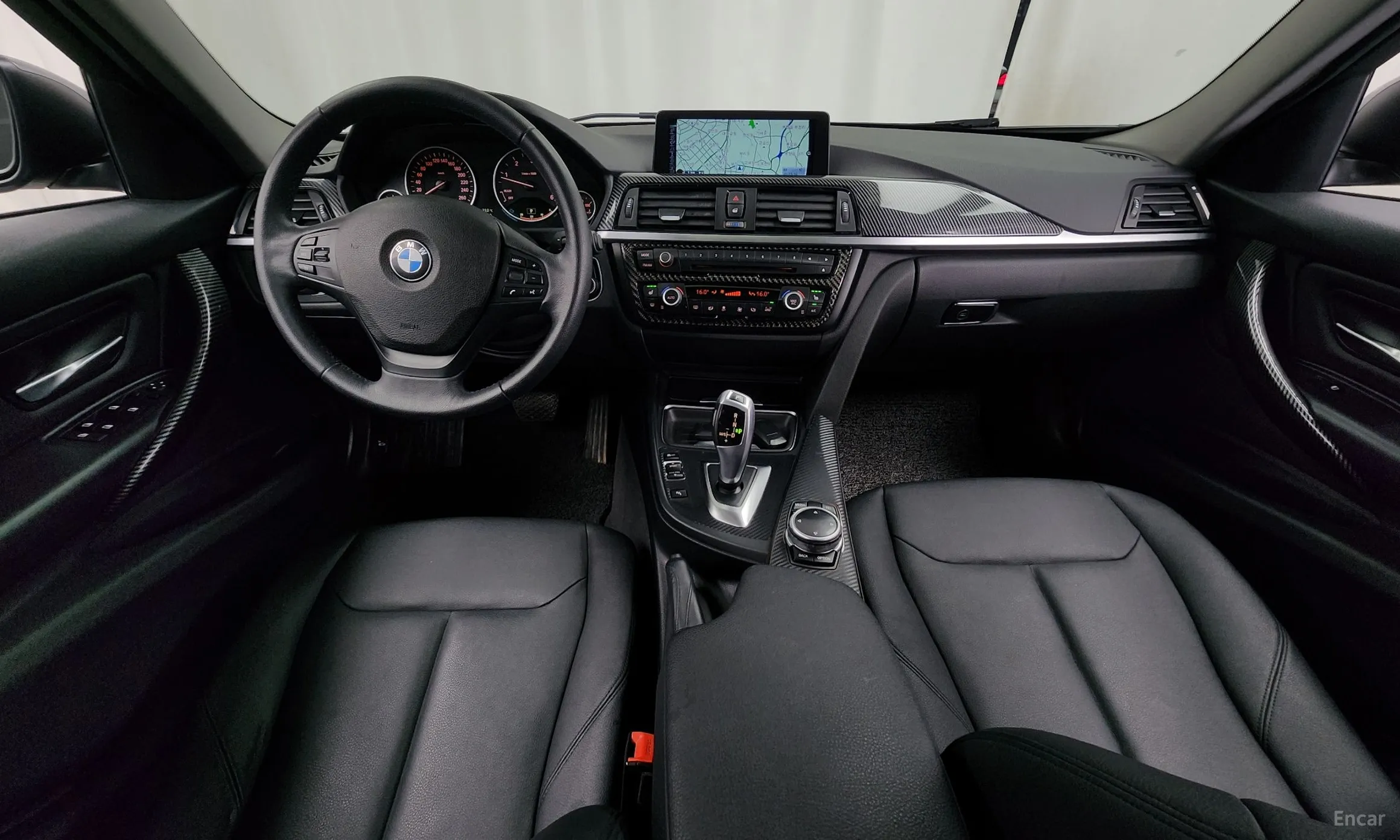 BMW 3 Series (F30) превью 4