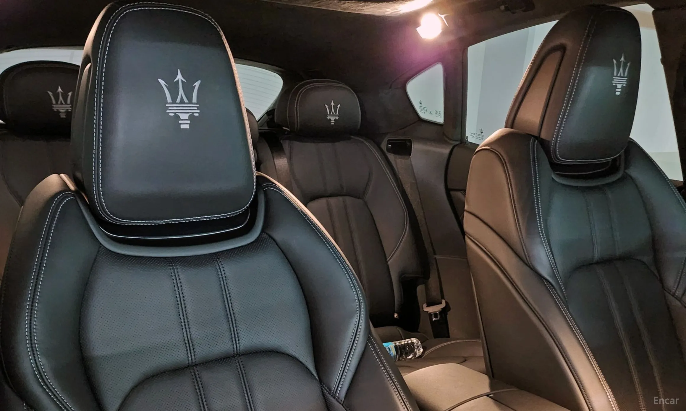 Maserati Levante превью 15
