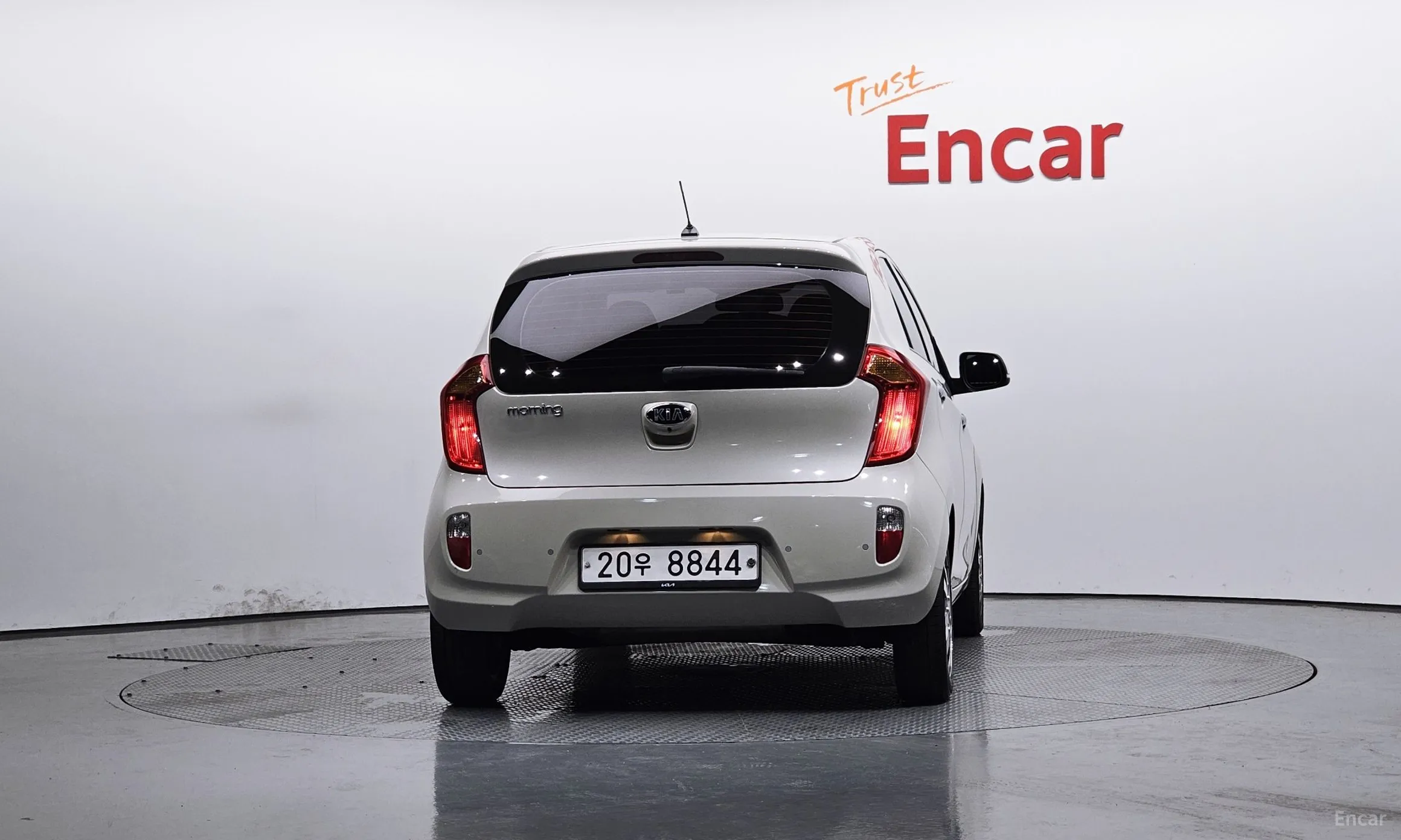 Kia morning превью 3