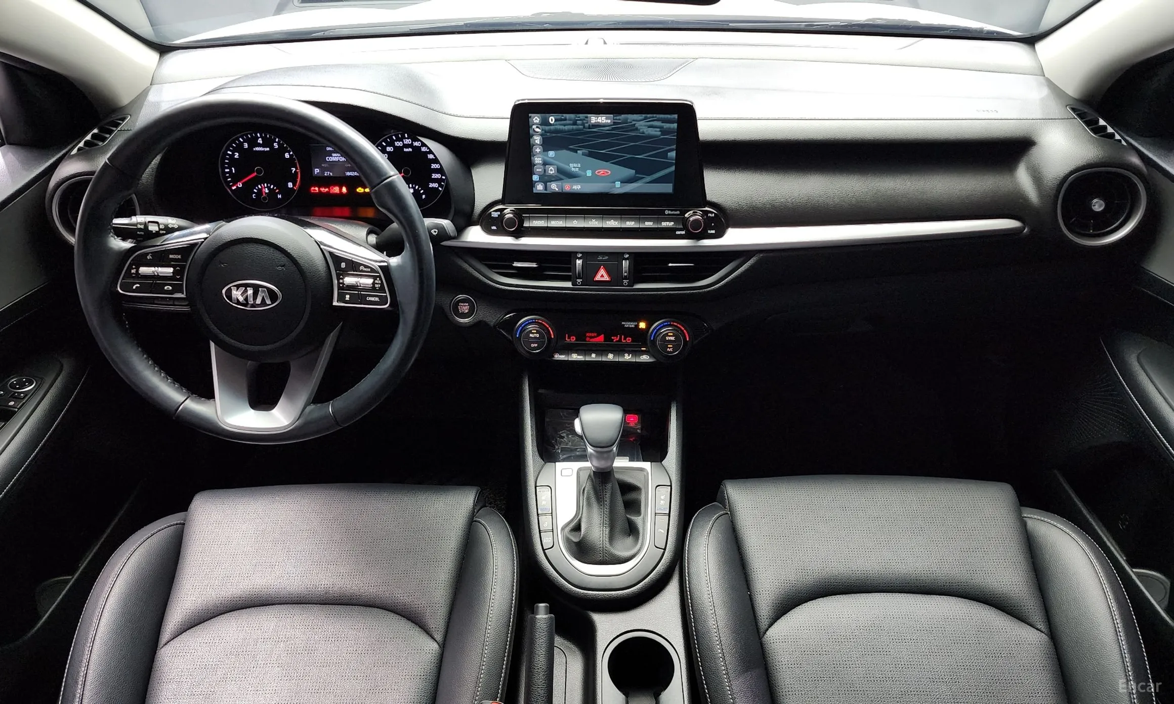 Kia K3 превью 4