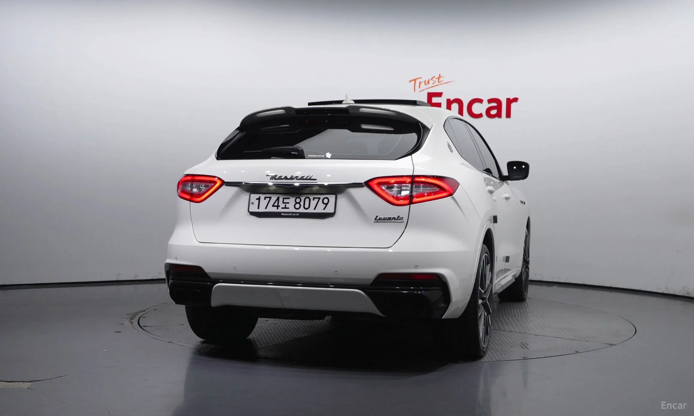 Maserati Levante превью 4