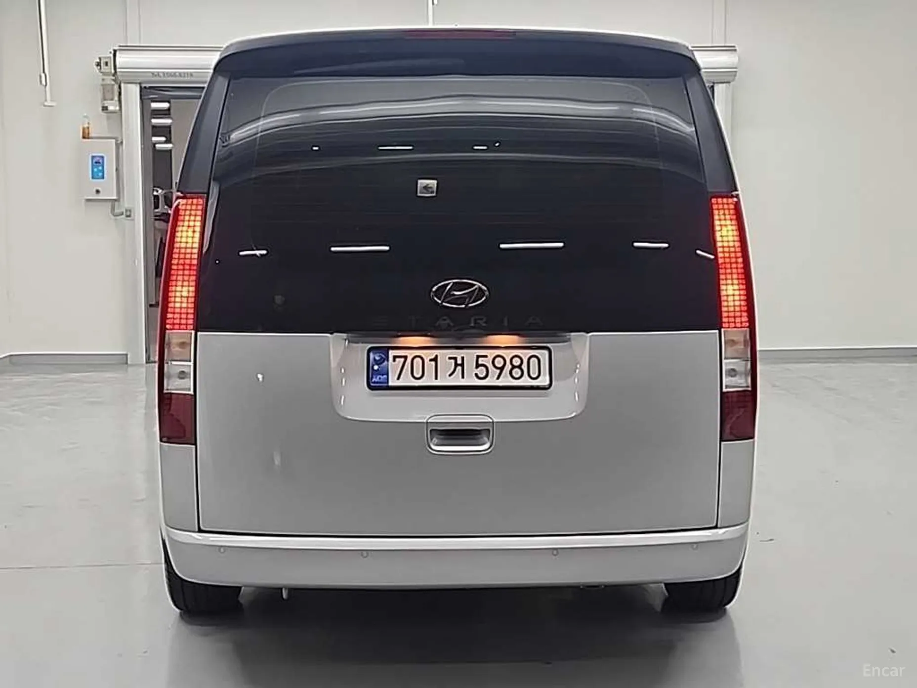 Hyundai Staria превью 2