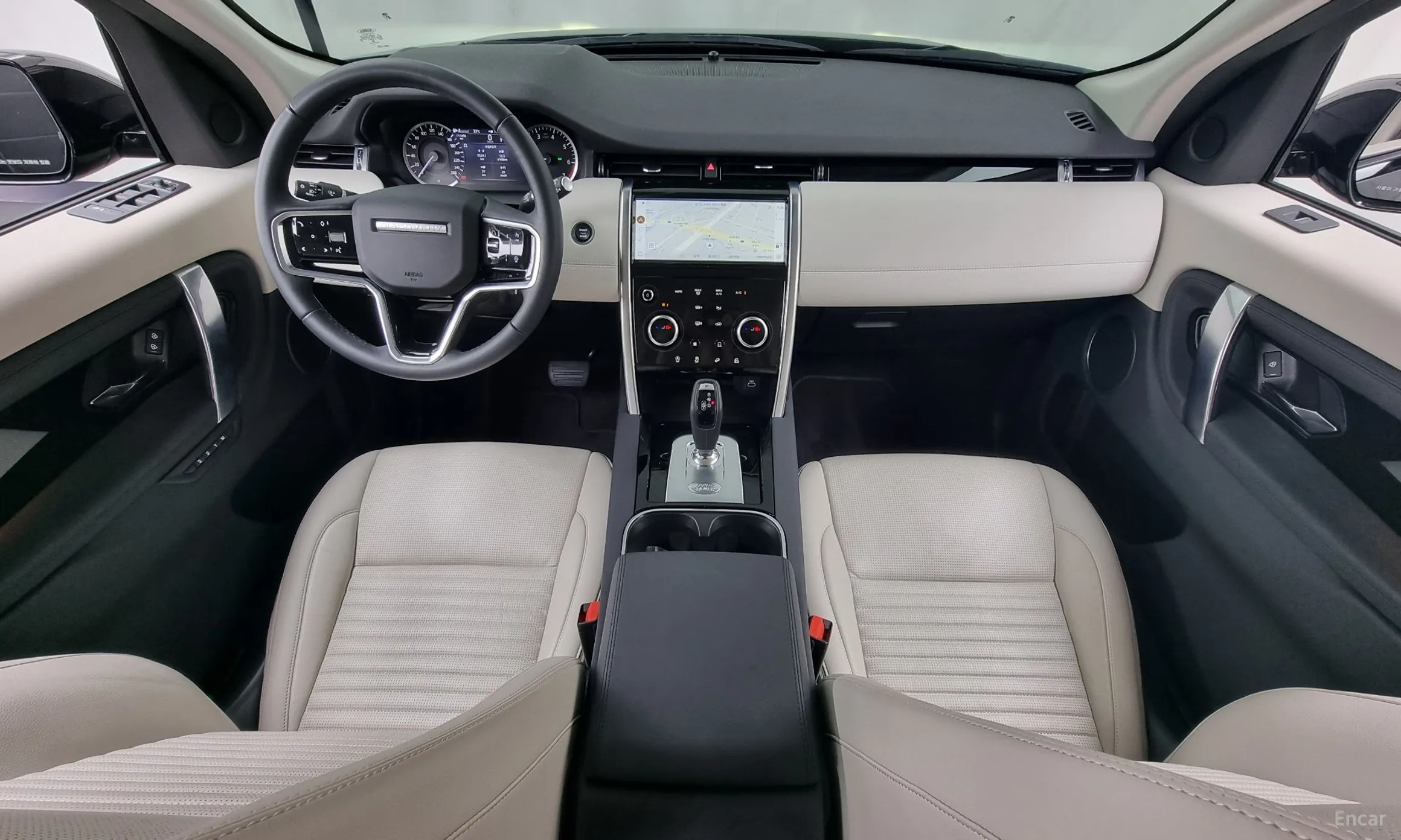 Land Rover Discovery Sports превью 4