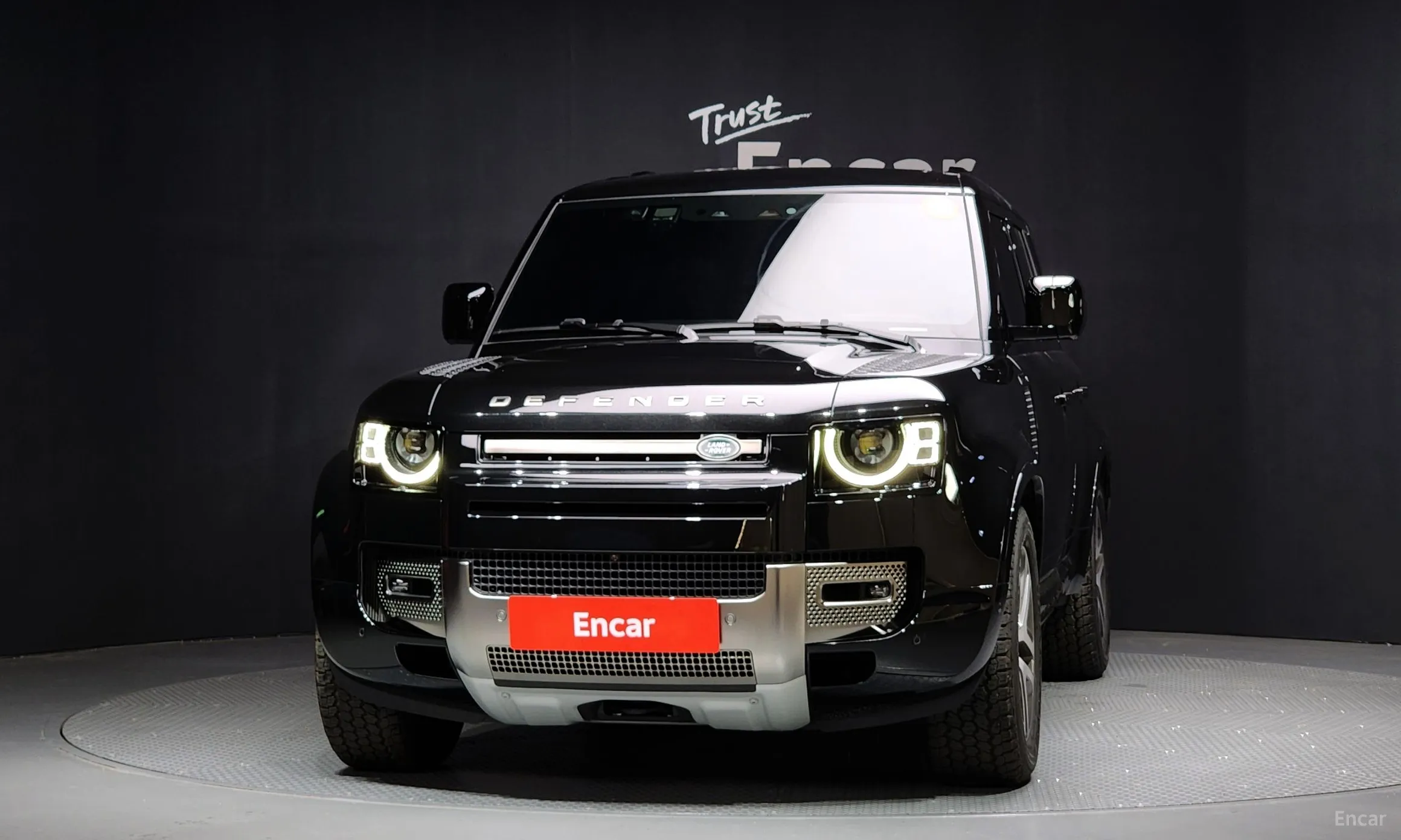 Land Rover Defender (L663)