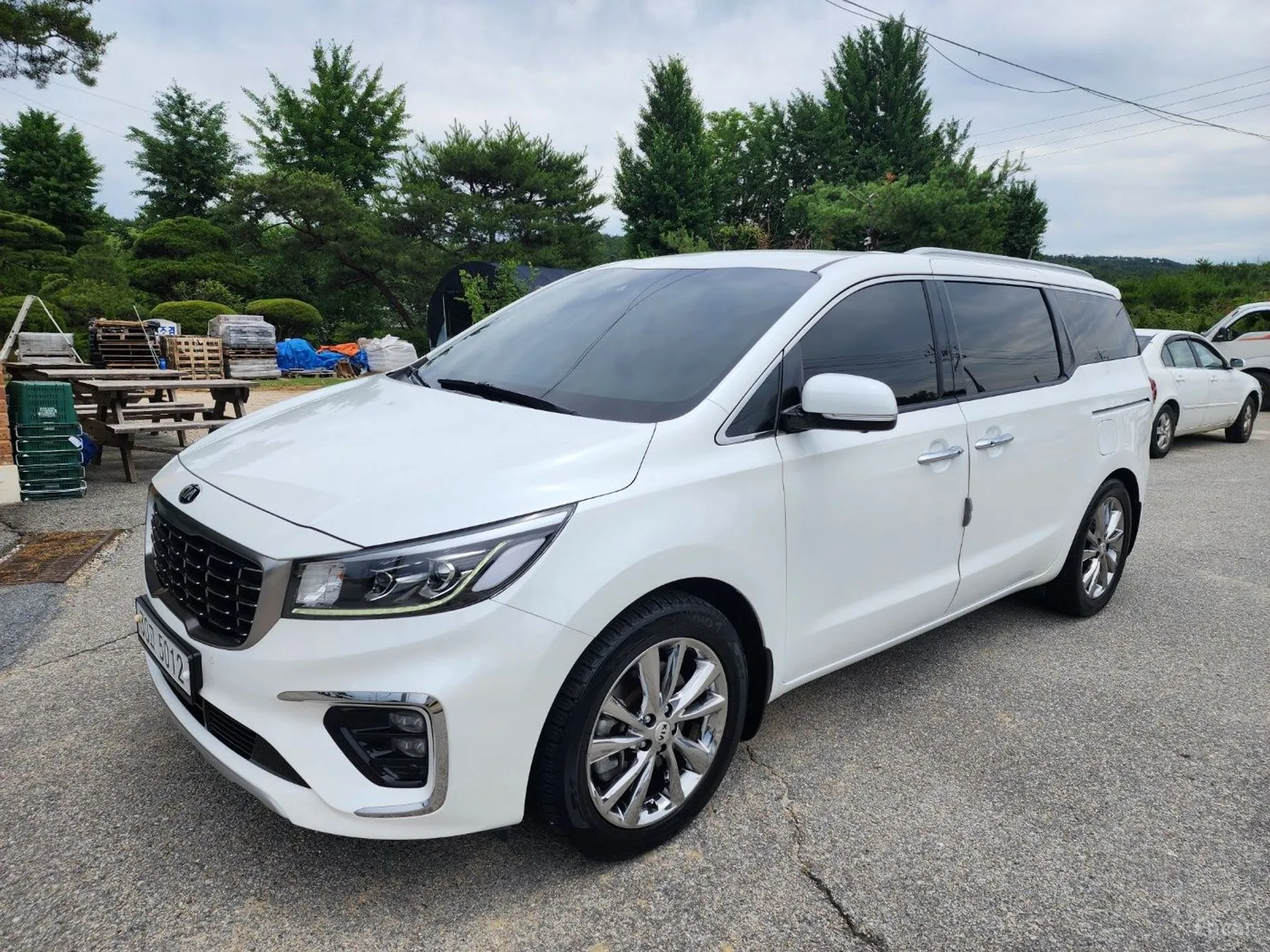 Kia Carnival превью 2
