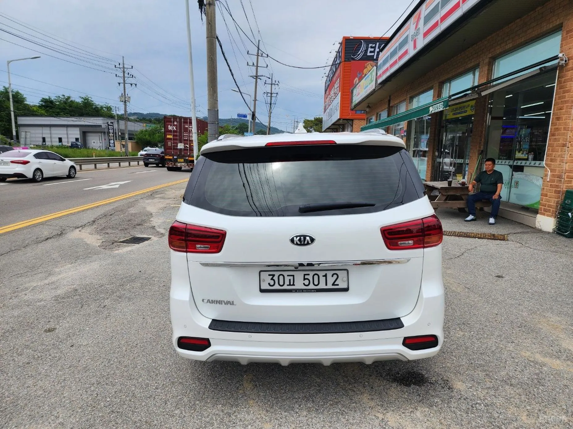 Kia Carnival превью 3