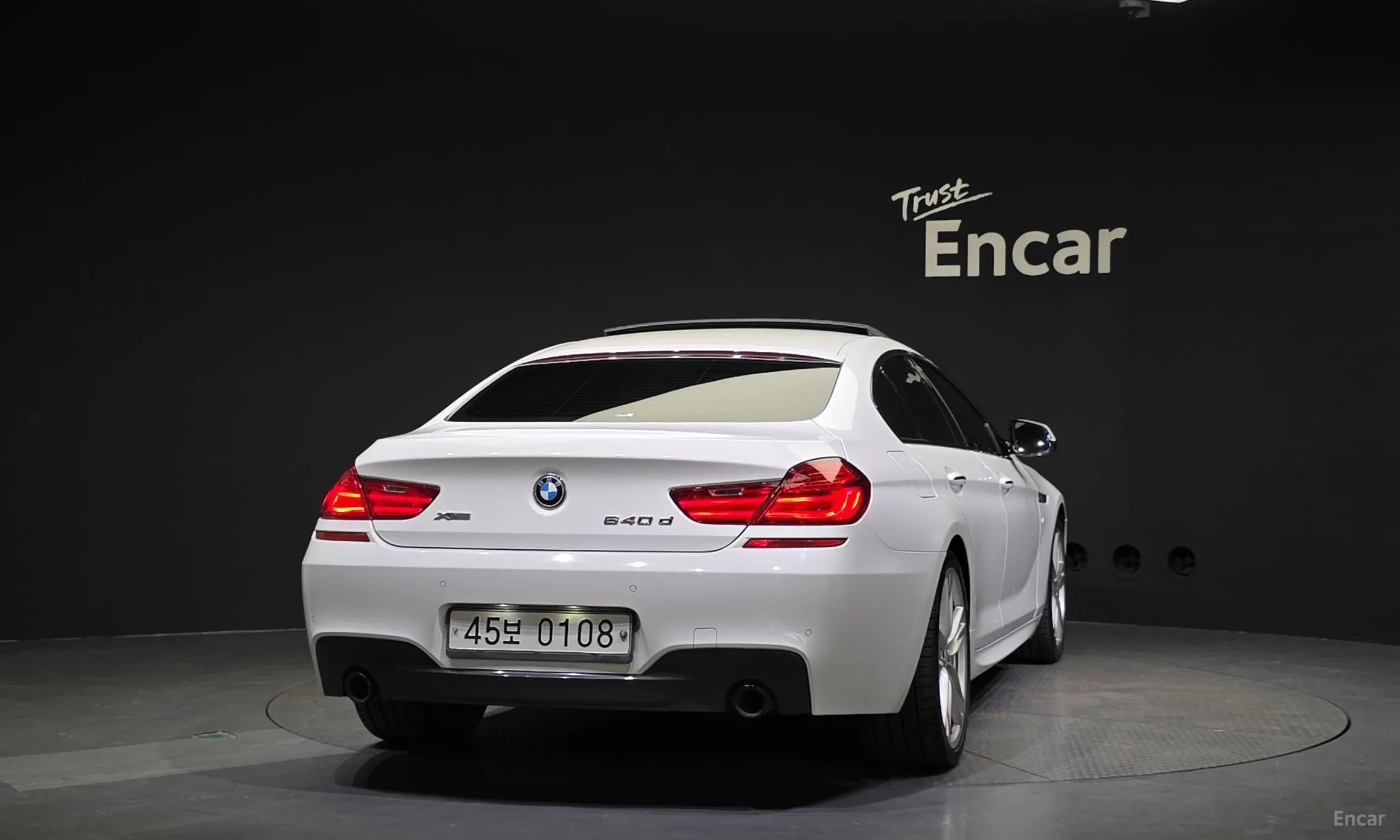BMW 6 Series (F12) превью 3