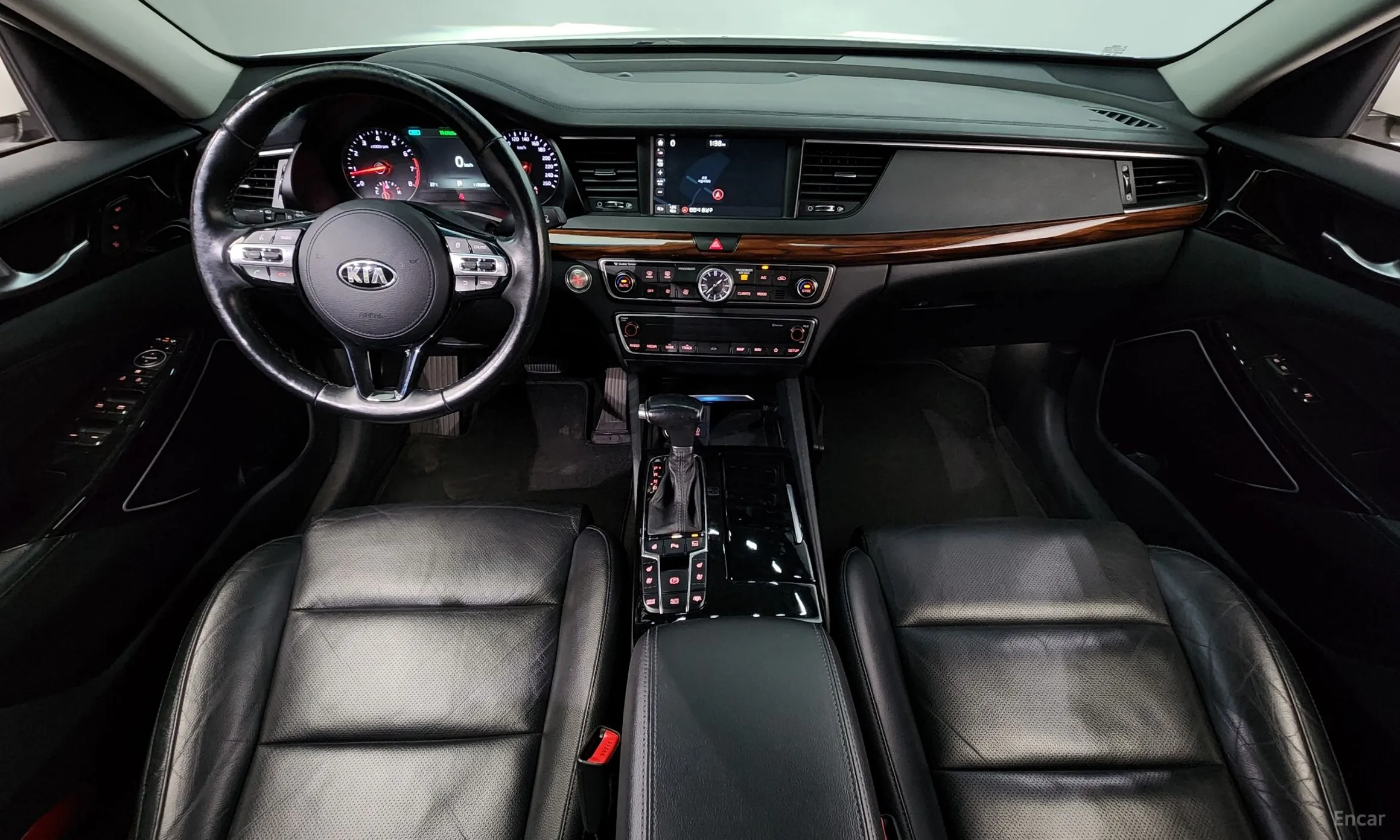 Kia K7 превью 4