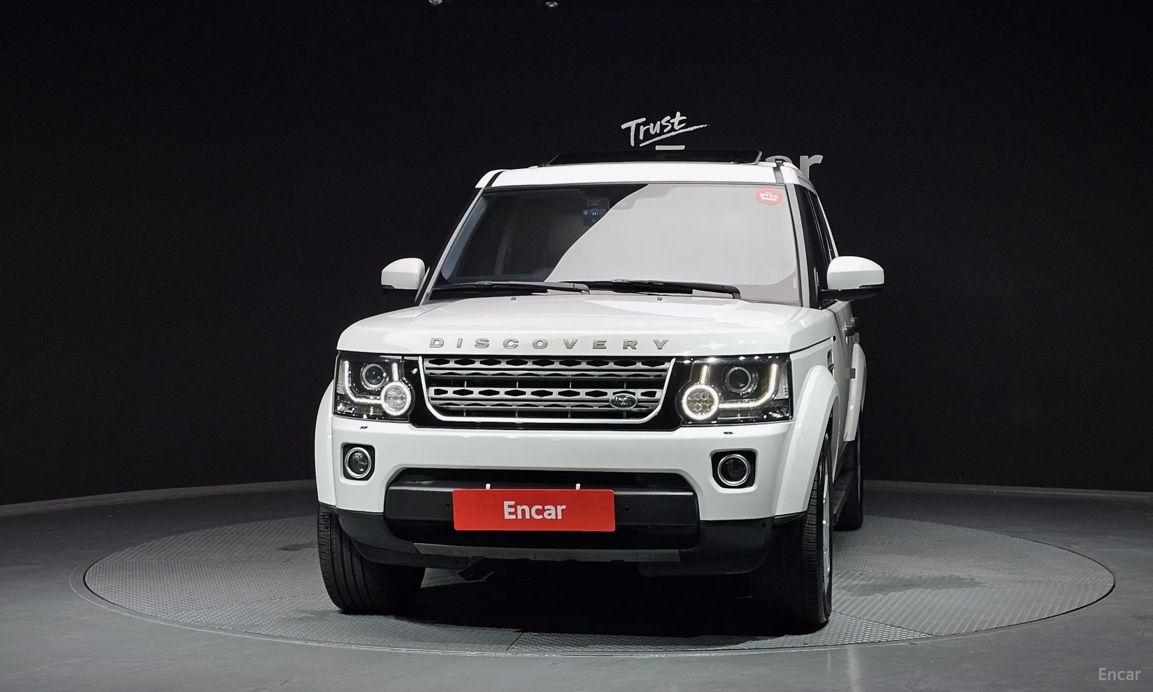 Land Rover Discovery 4 превью 2