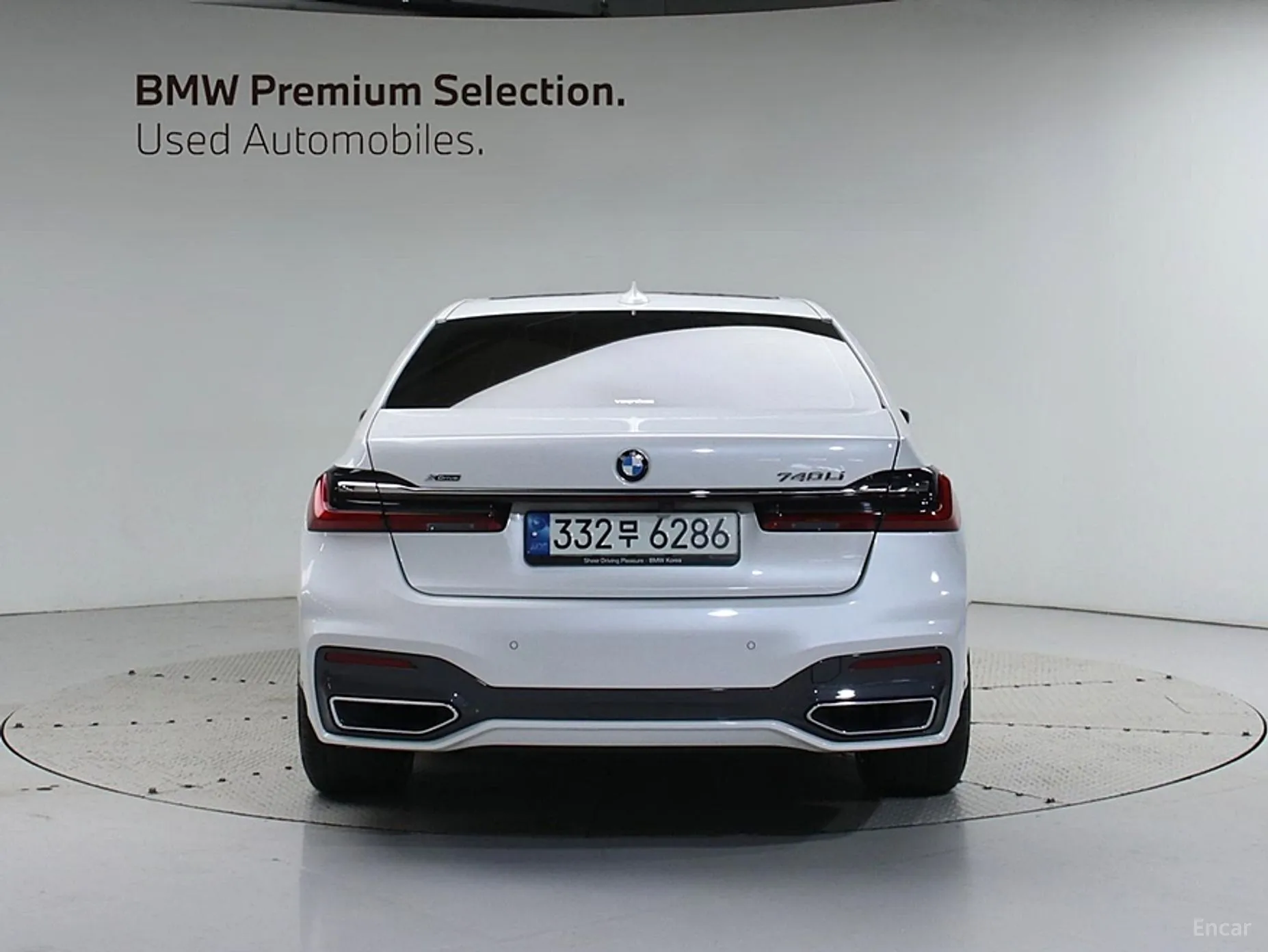 BMW 7 Series (G11) превью 2