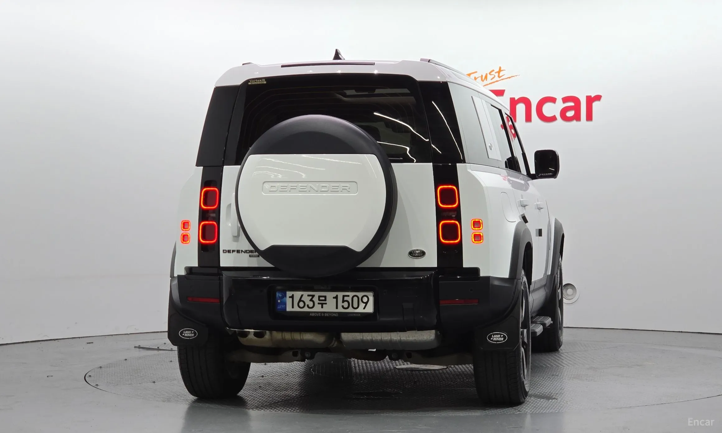 Land Rover Defender (L663) превью 3