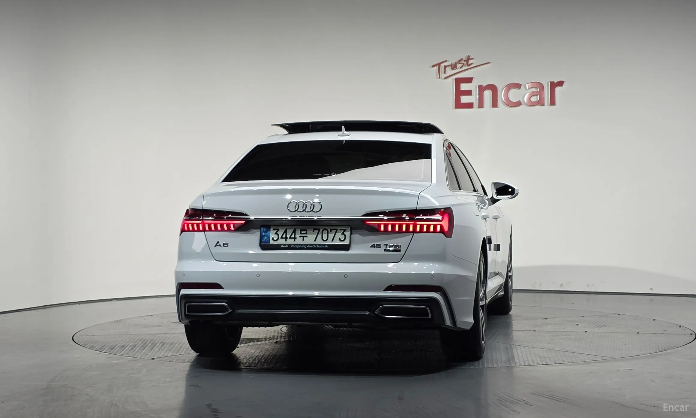 Audi A6 (C8) превью 3
