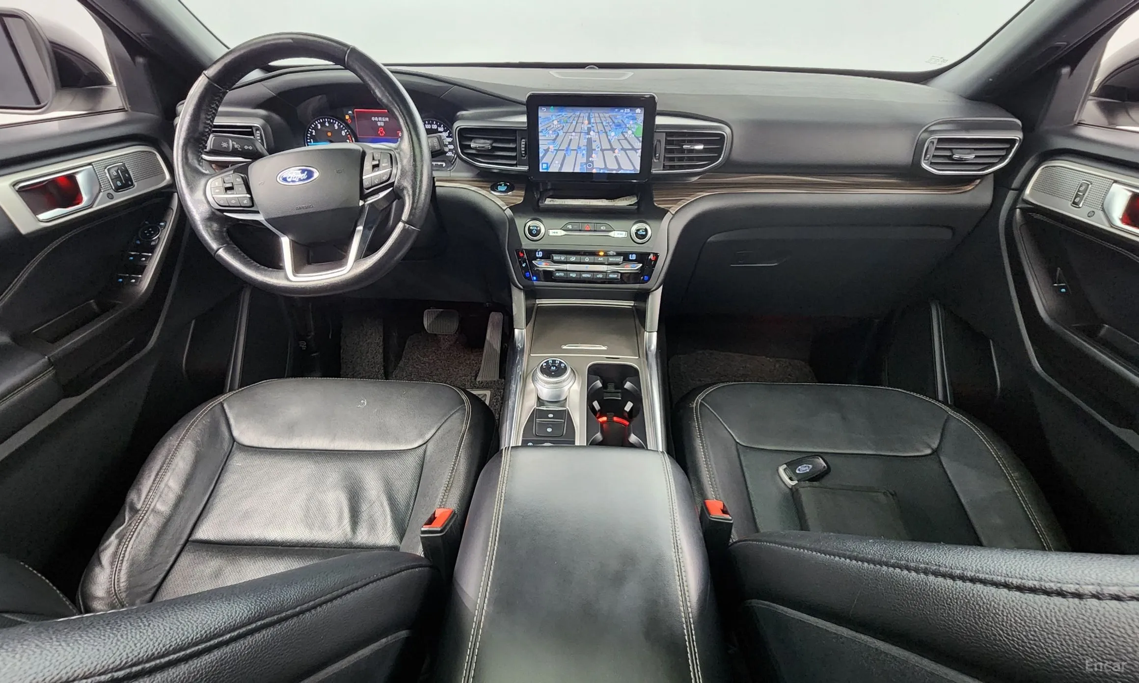 Ford Explorer 6th Generation превью 7