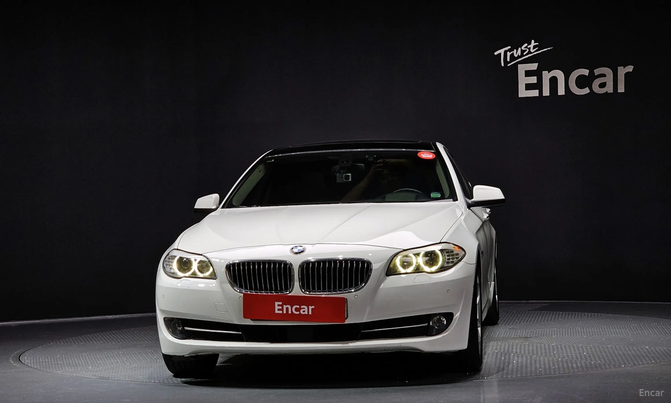 BMW 5 Series (F10) превью 2