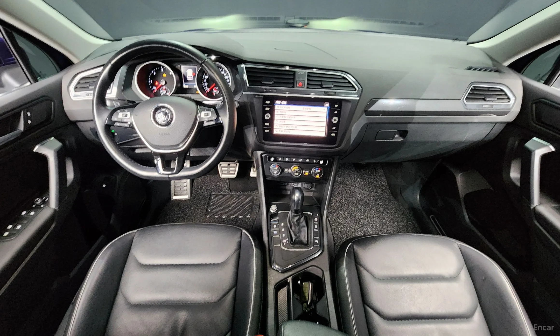 Volkswagen Tiguan 2nd Generation превью 4