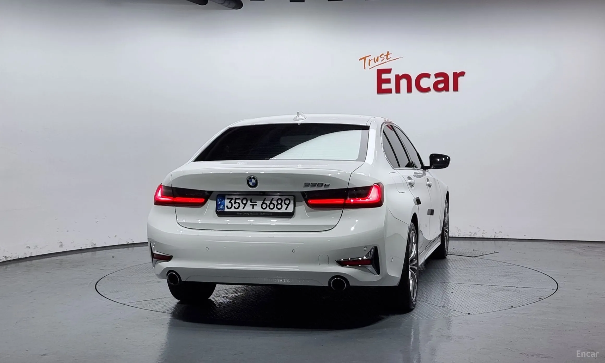BMW 3 Series (G20) превью 3