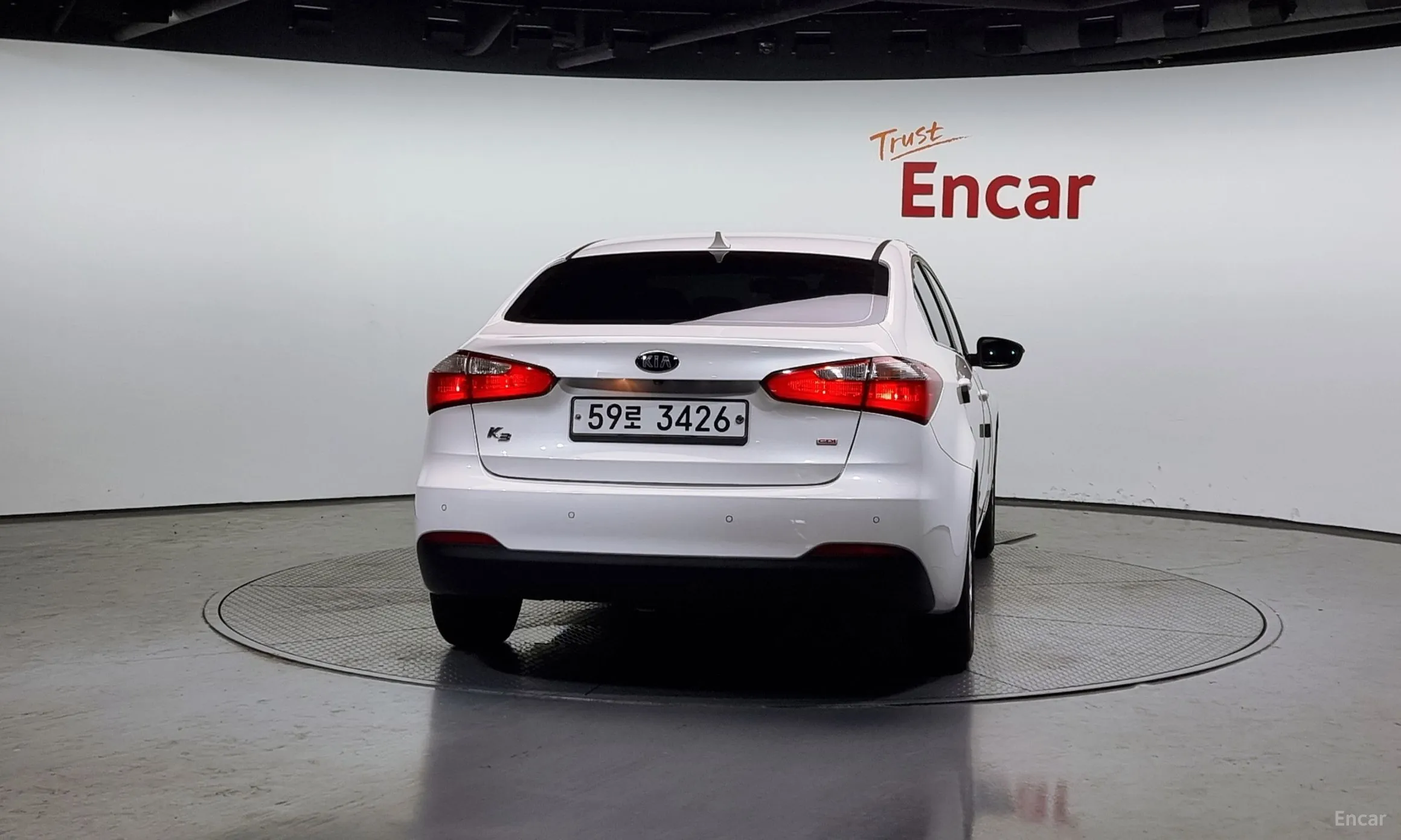 Kia K3 превью 3