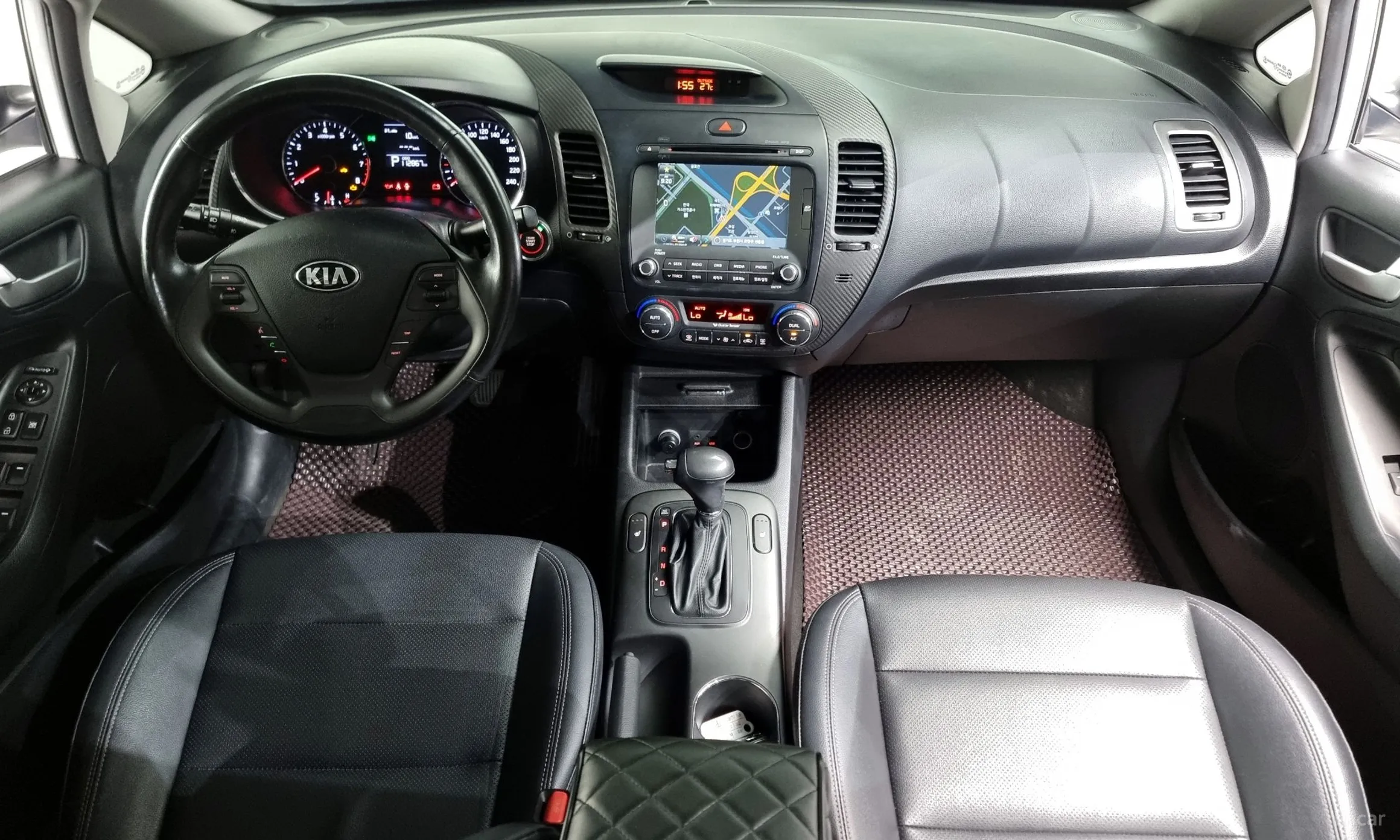 Kia K3 превью 4