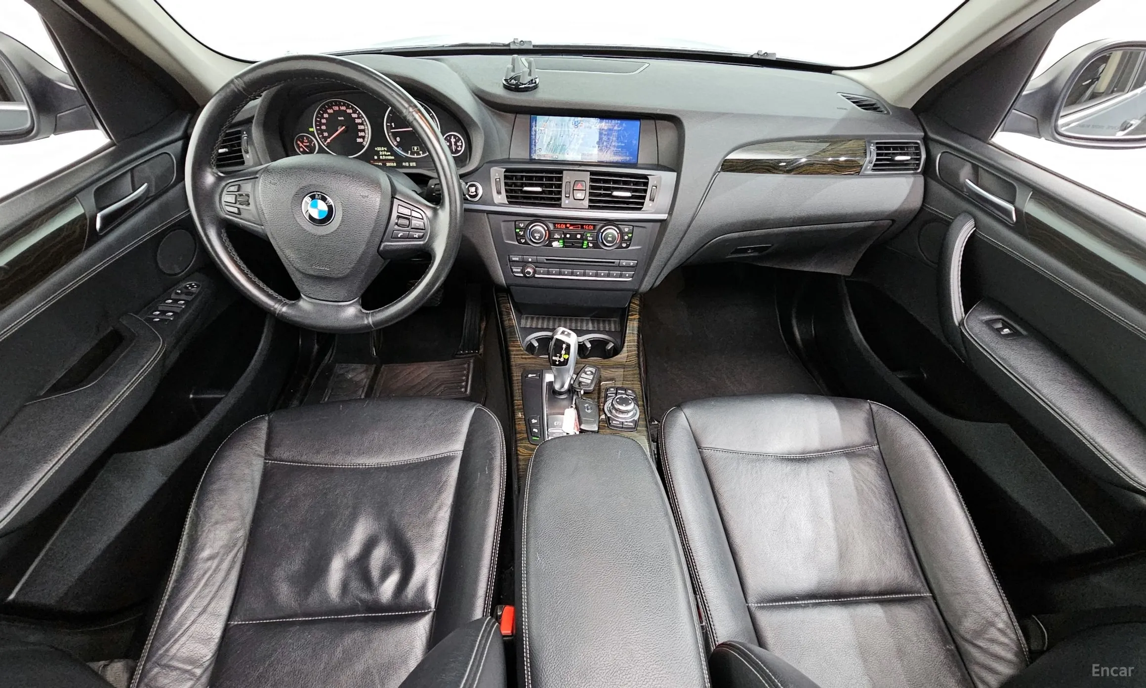 BMW X3 (F25) превью 4