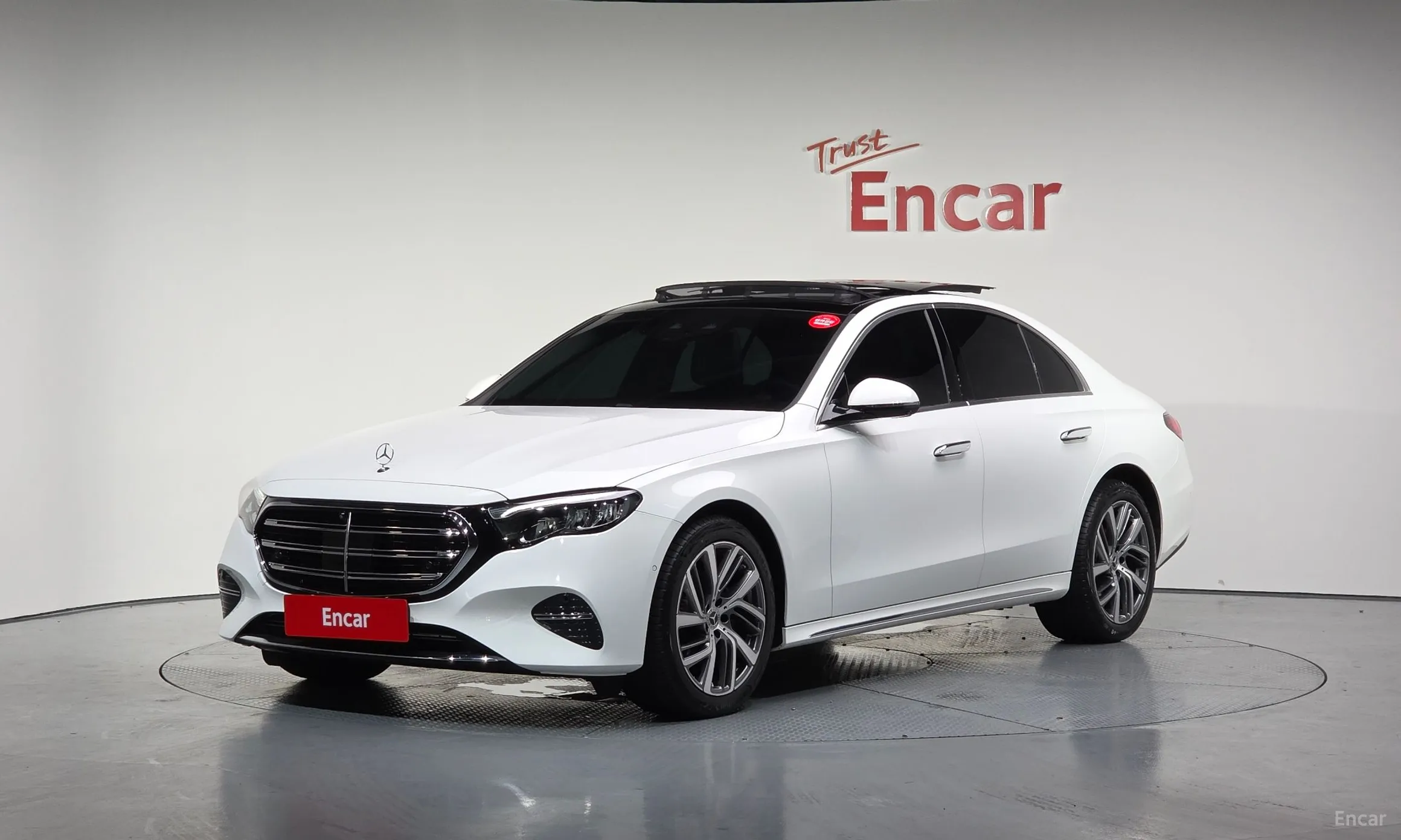 E-Class W214