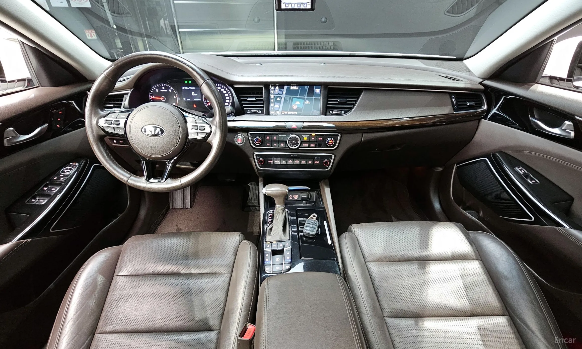 Kia K7 превью 4