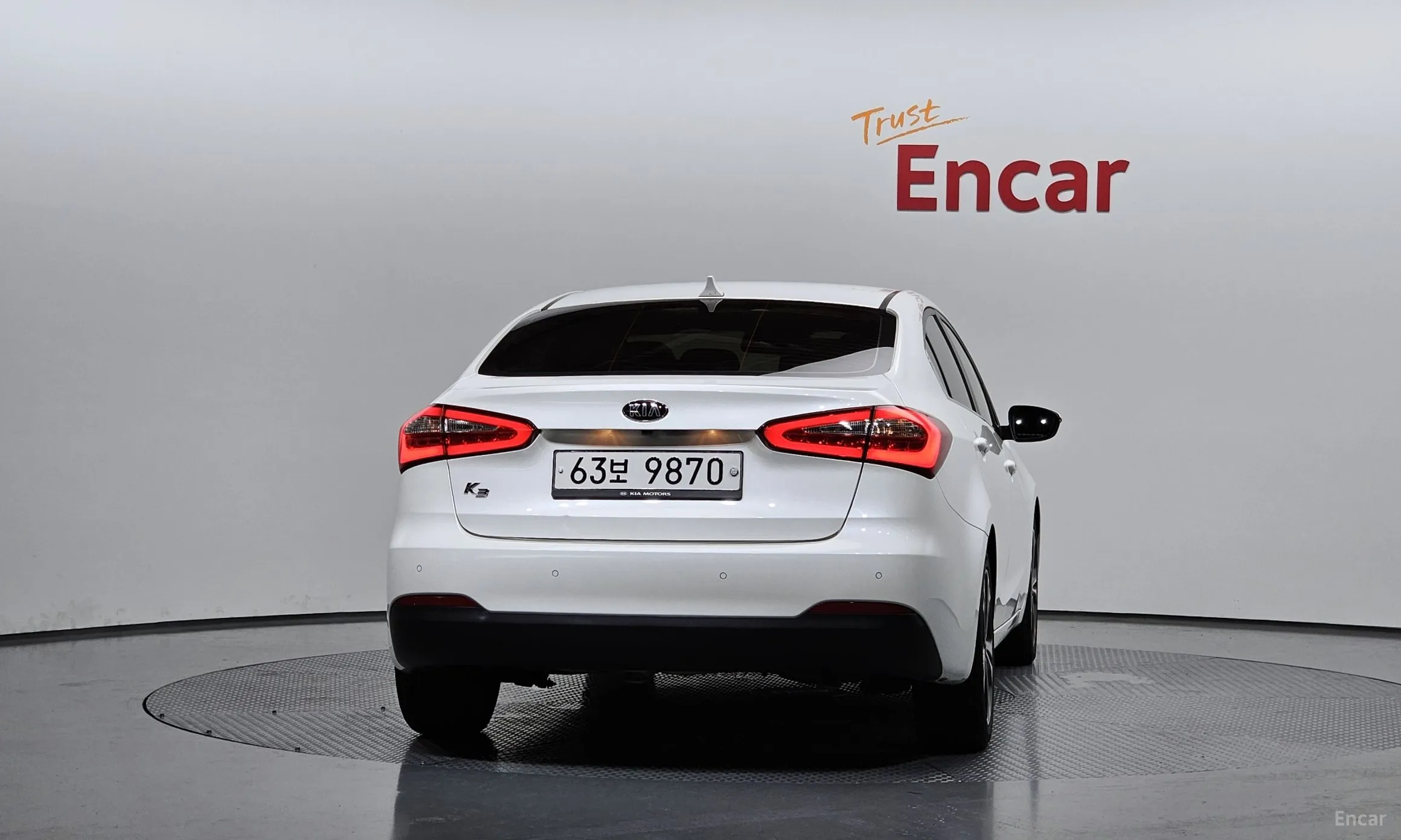 Kia K3 превью 3
