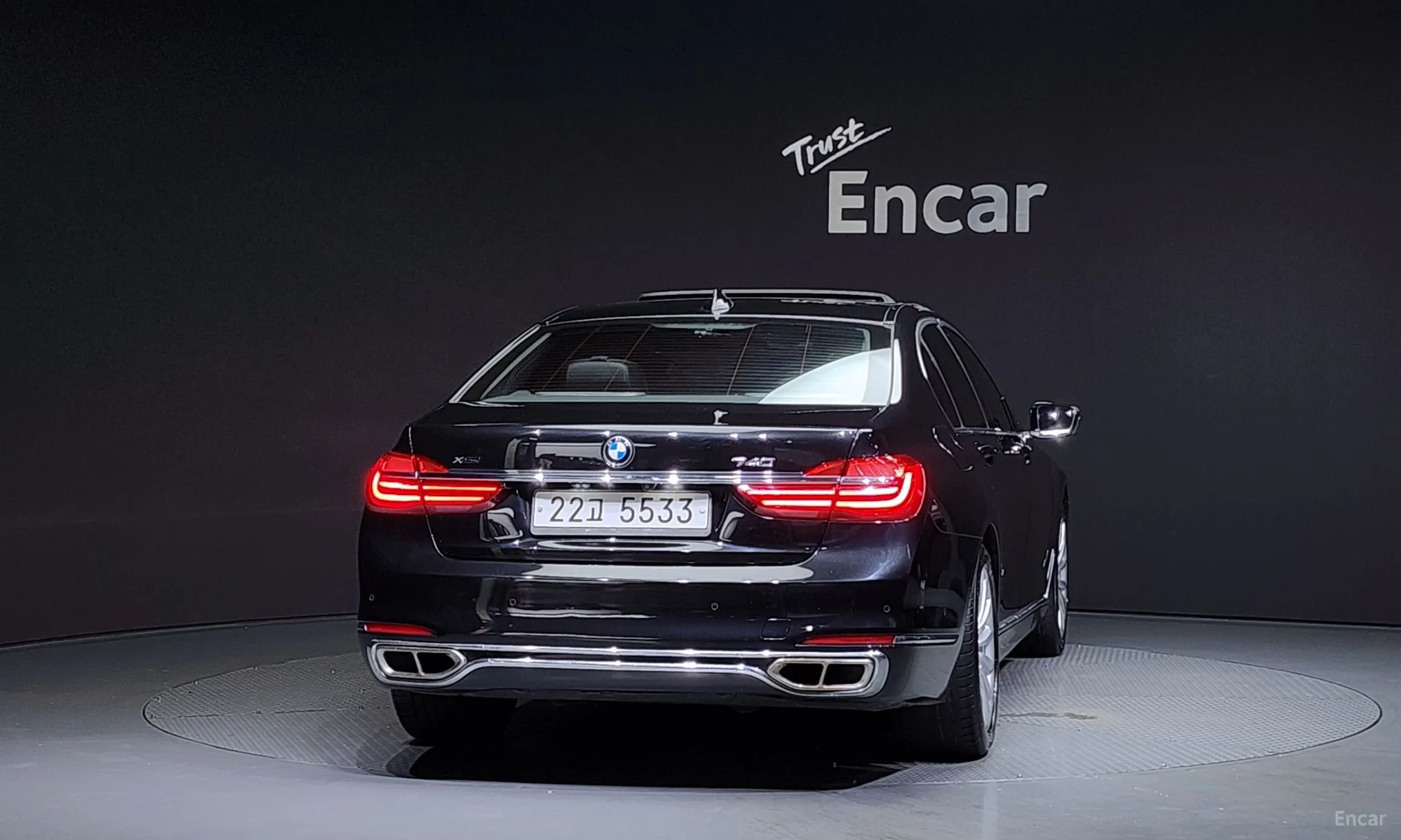 BMW 7 Series (G11) превью 3