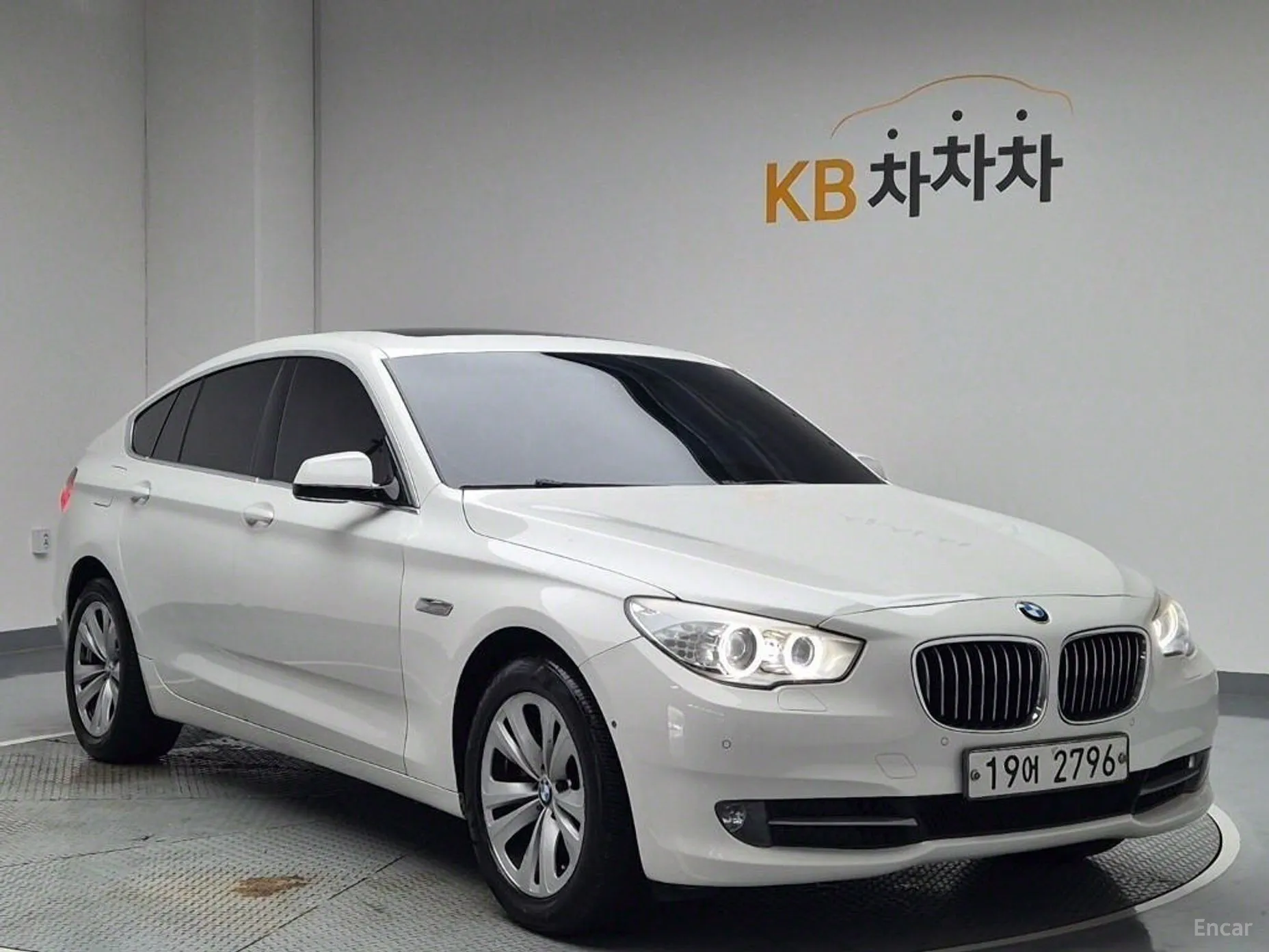 BMW 5 Series GT (F07) превью 3