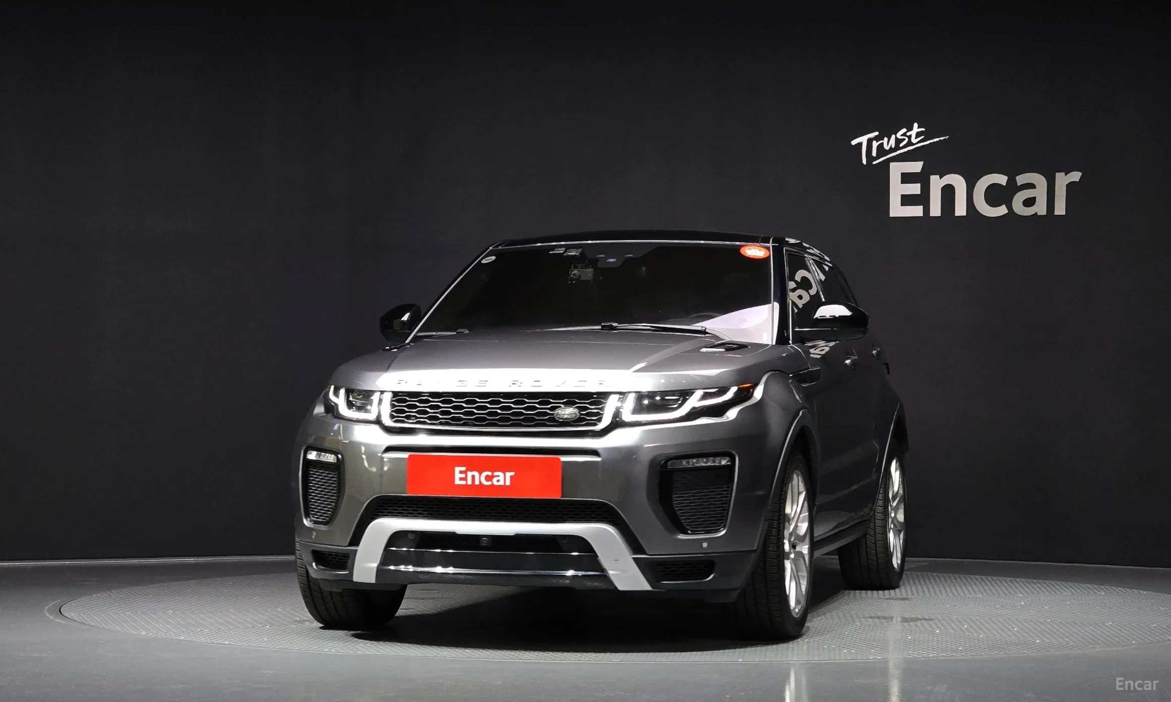 Land Rover Range Rover Evoque превью 2