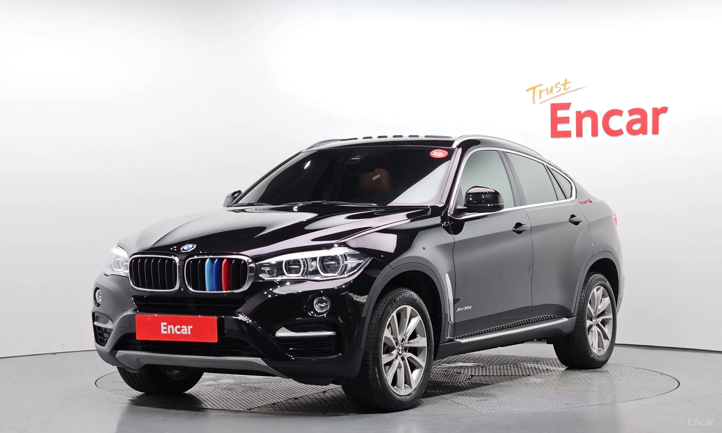 X6 (F16)