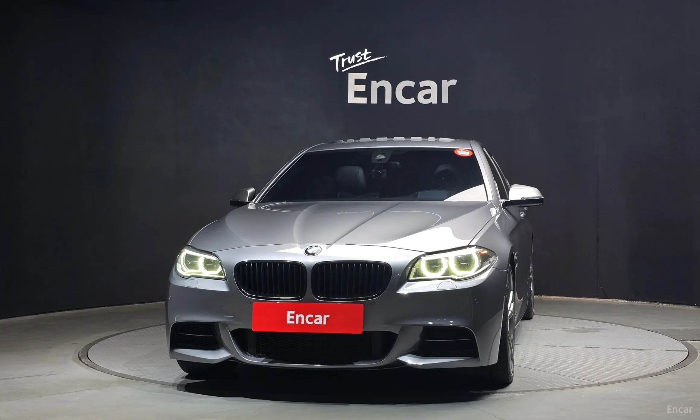 BMW 5 Series (F10) превью 2