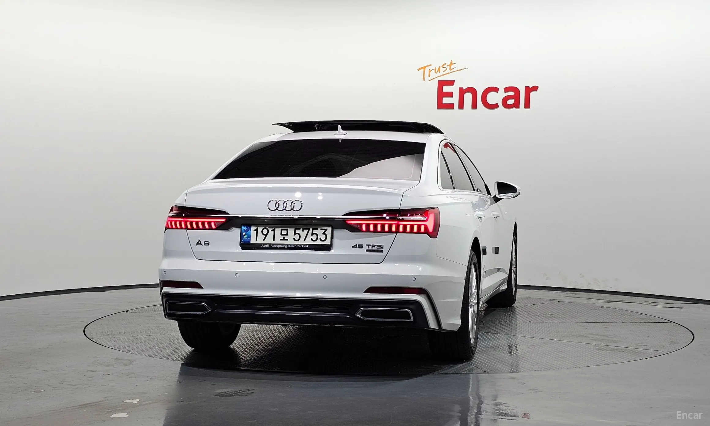 Audi A6 (C8) превью 3