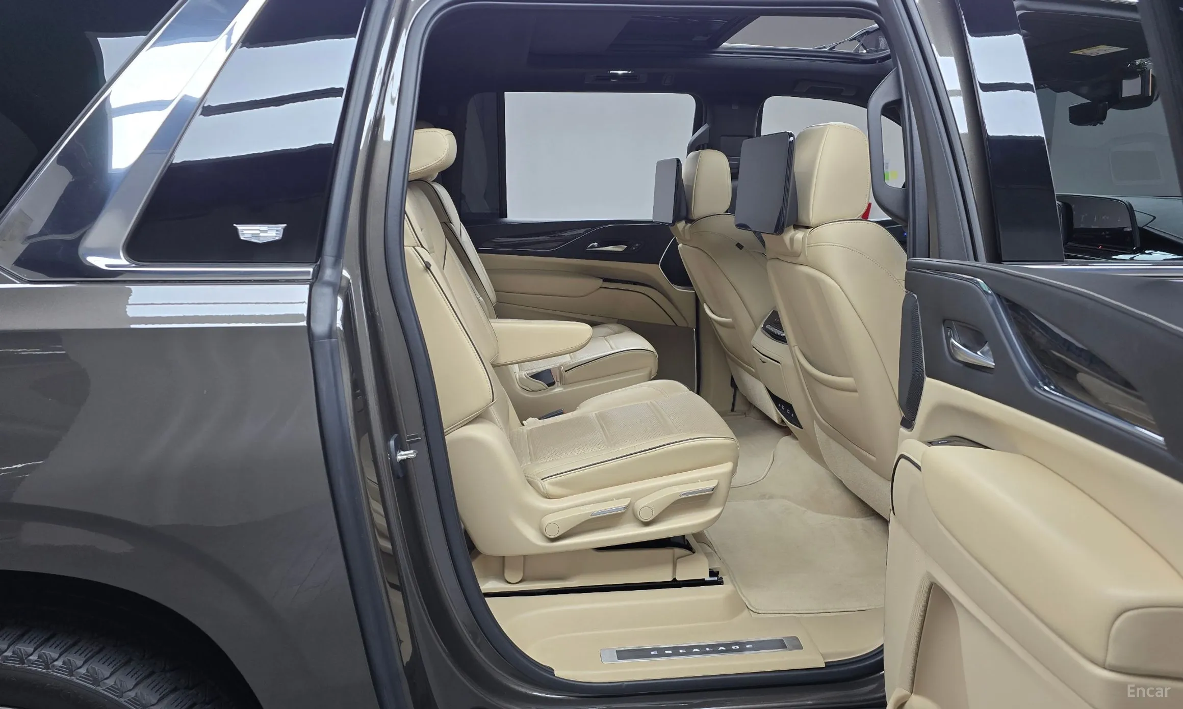 Cadillac Escalade 5th Generation превью 12