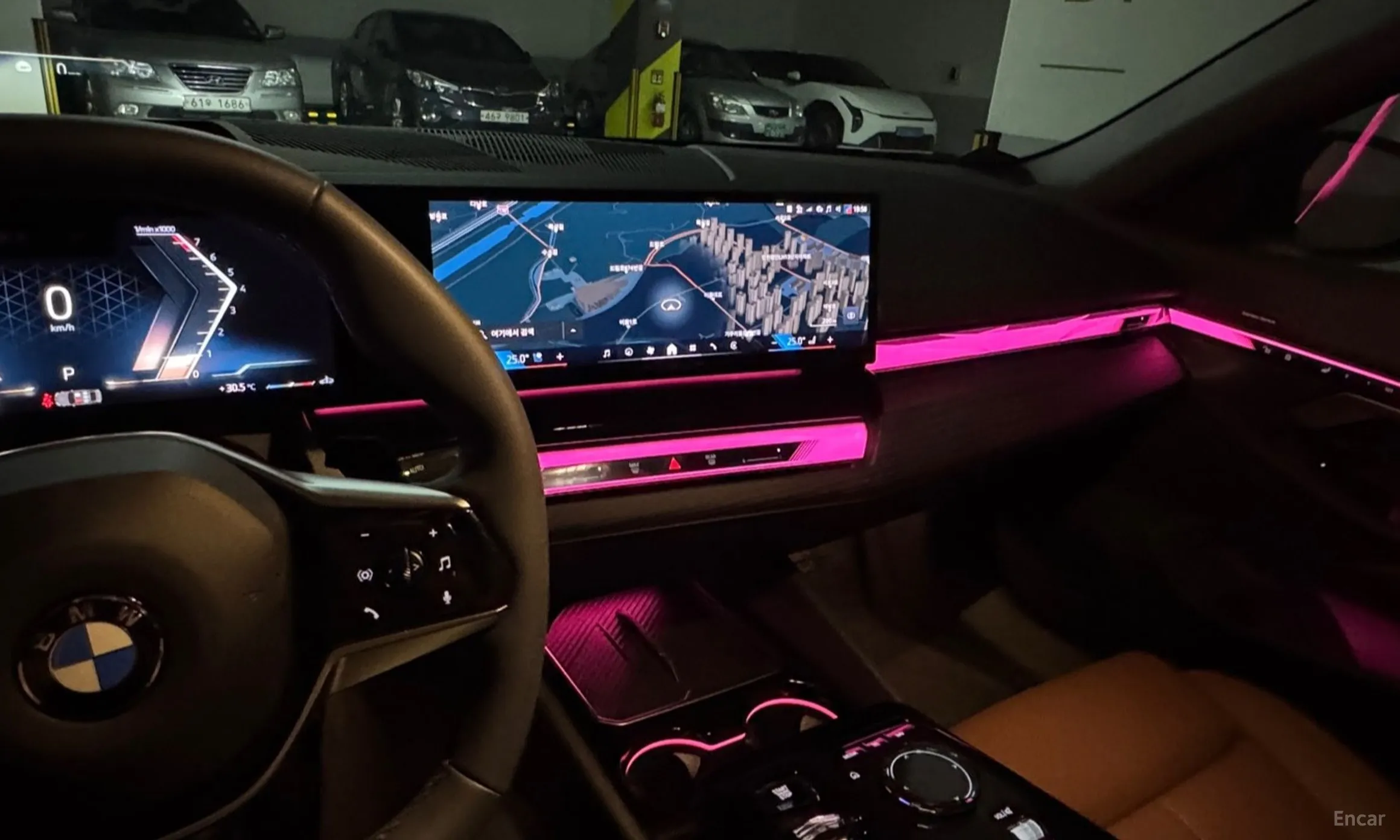 BMW 5 Series (G60) превью 4