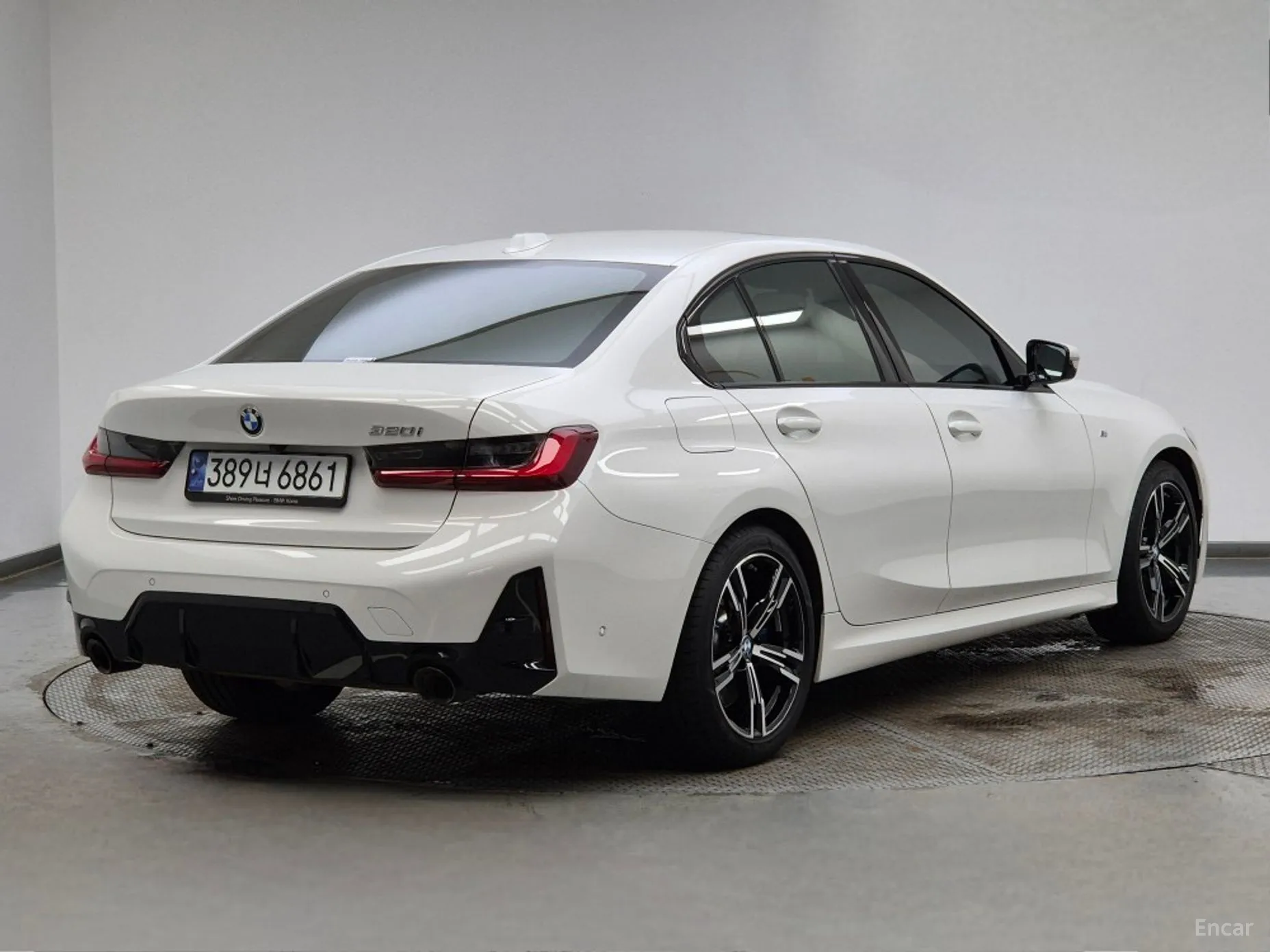 BMW 3 Series (G20) превью 3