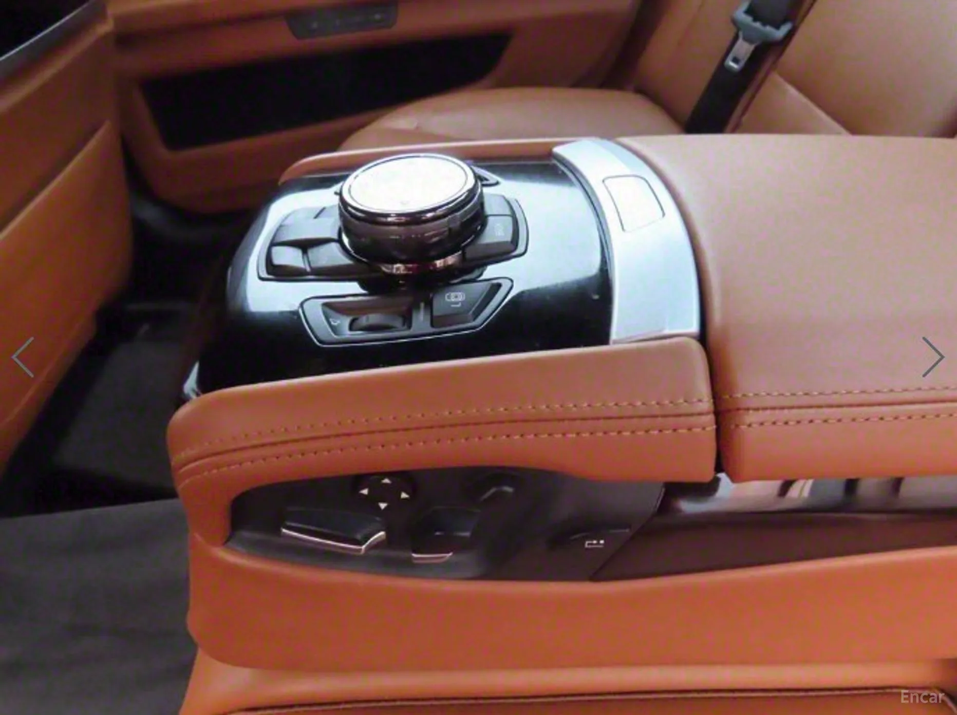 BMW 7 Series (F01) превью 4