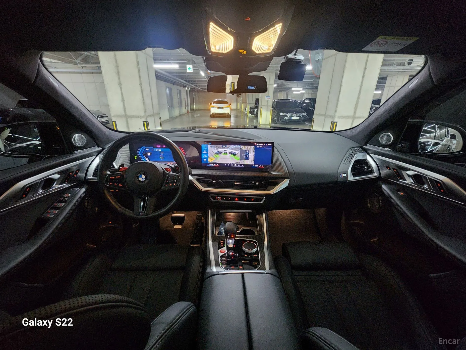 BMW XM (G09) превью 4