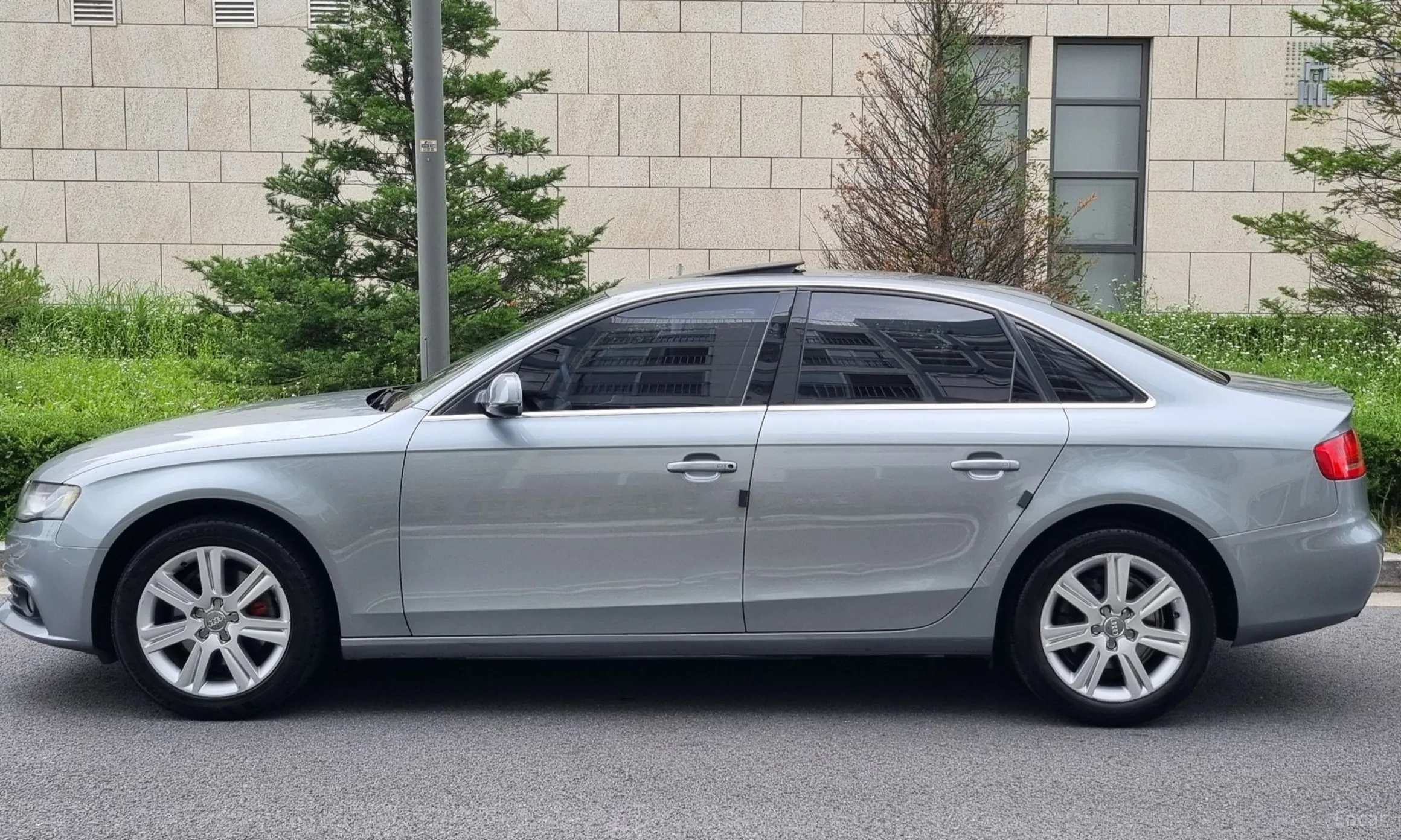 Audi New A4 превью 3