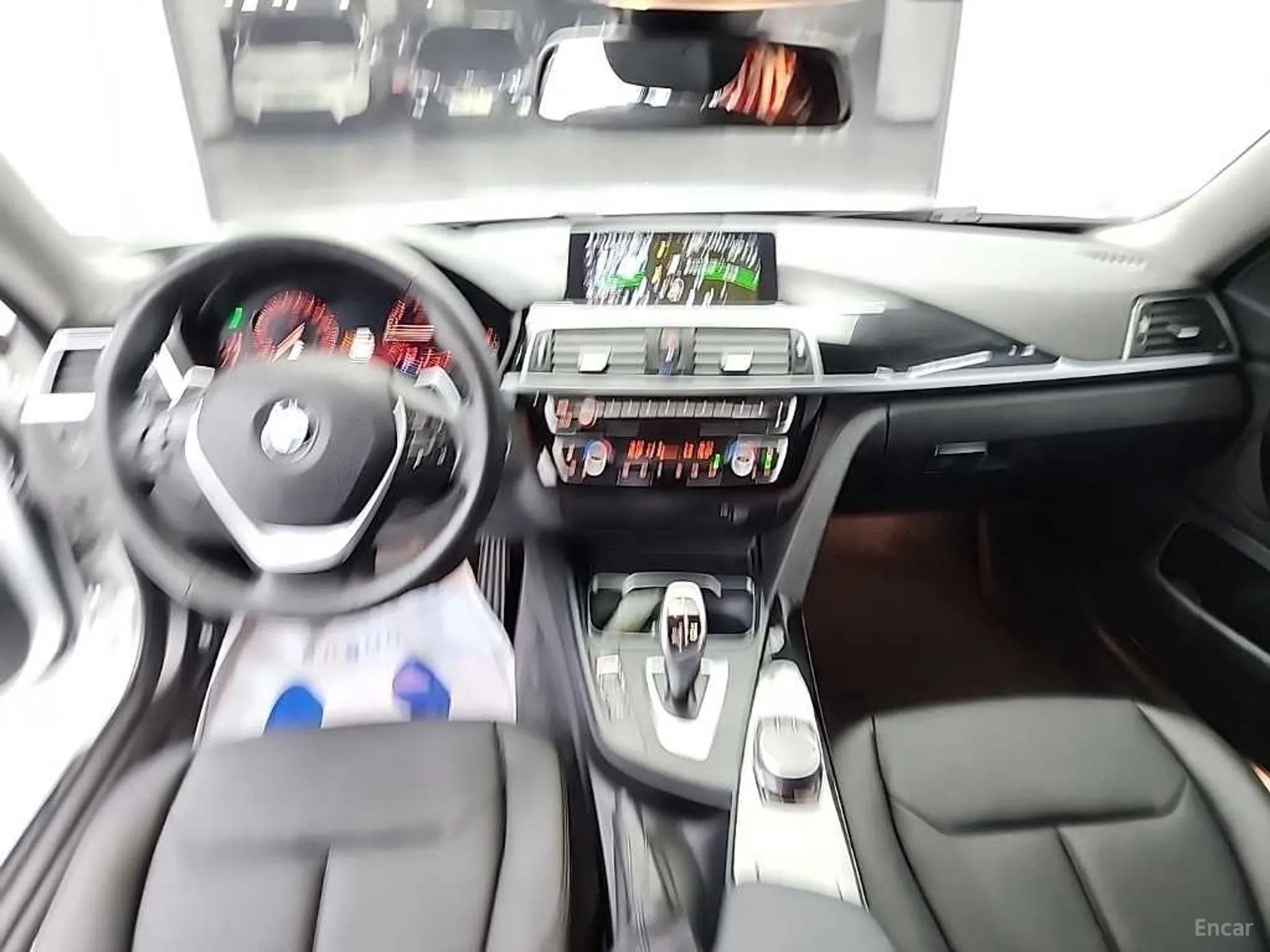 BMW Series 4 (F32) превью 4
