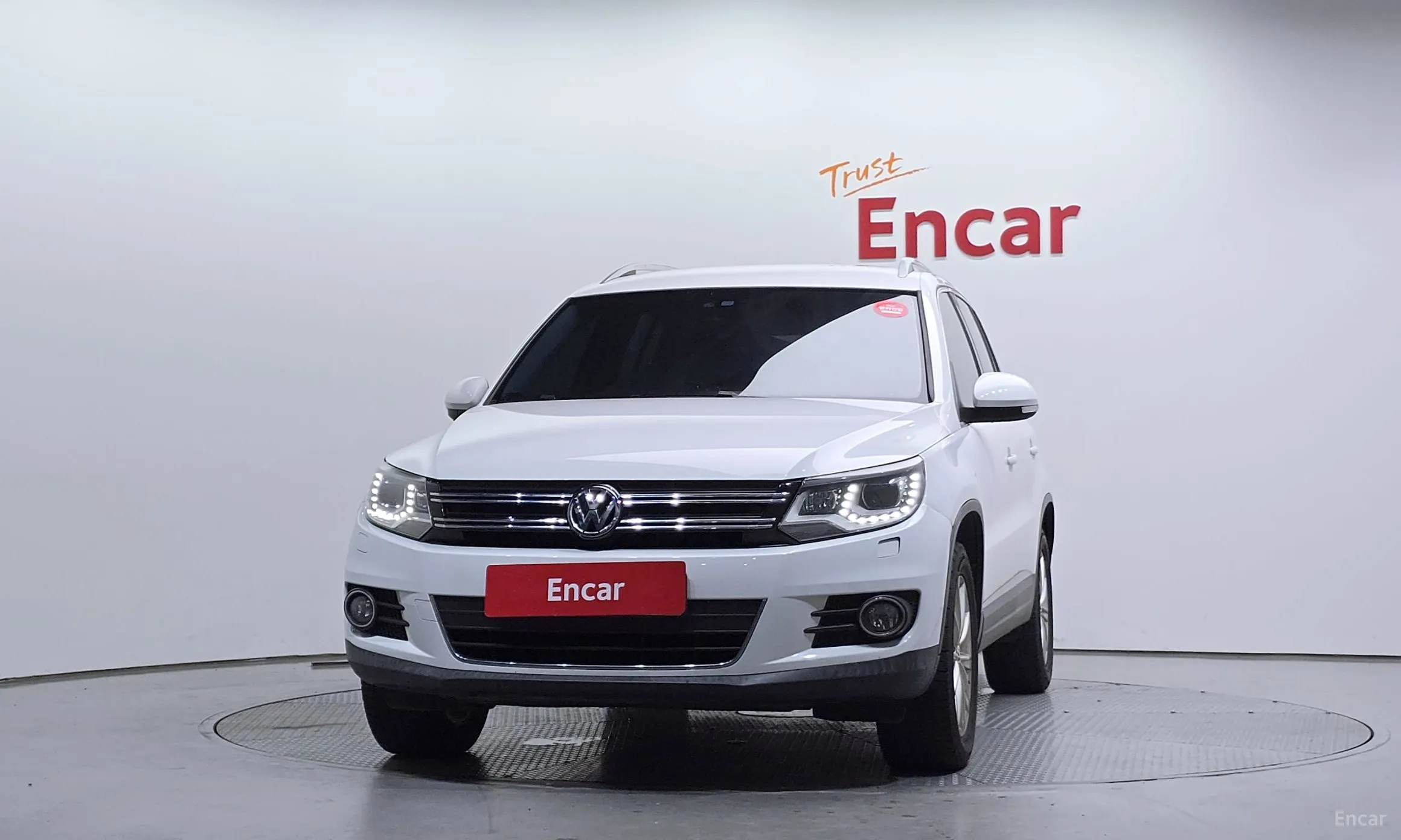 Volkswagen New Tiguan превью 2