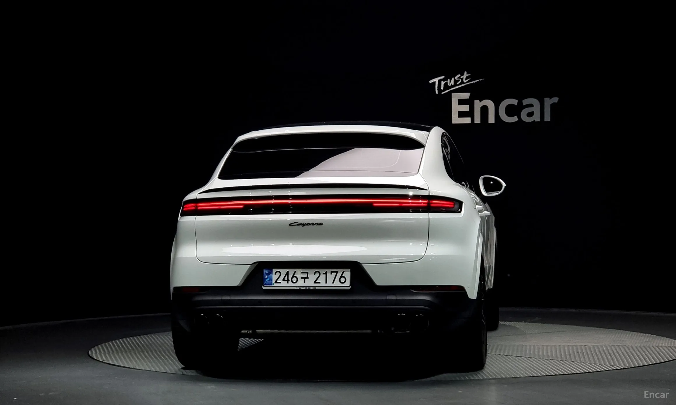 Porsche Cayenne (PO536) превью 3
