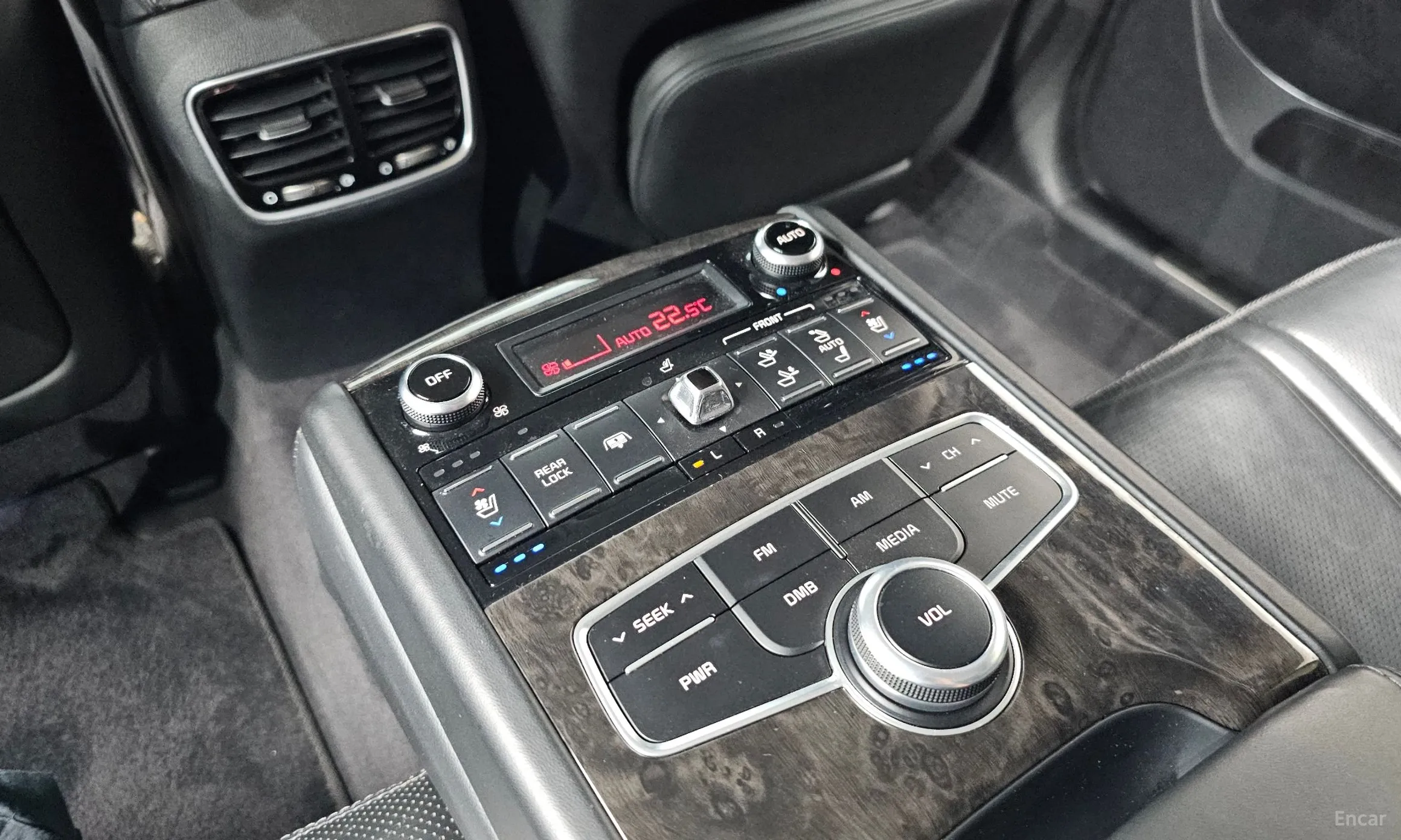 Kia K9 превью 19